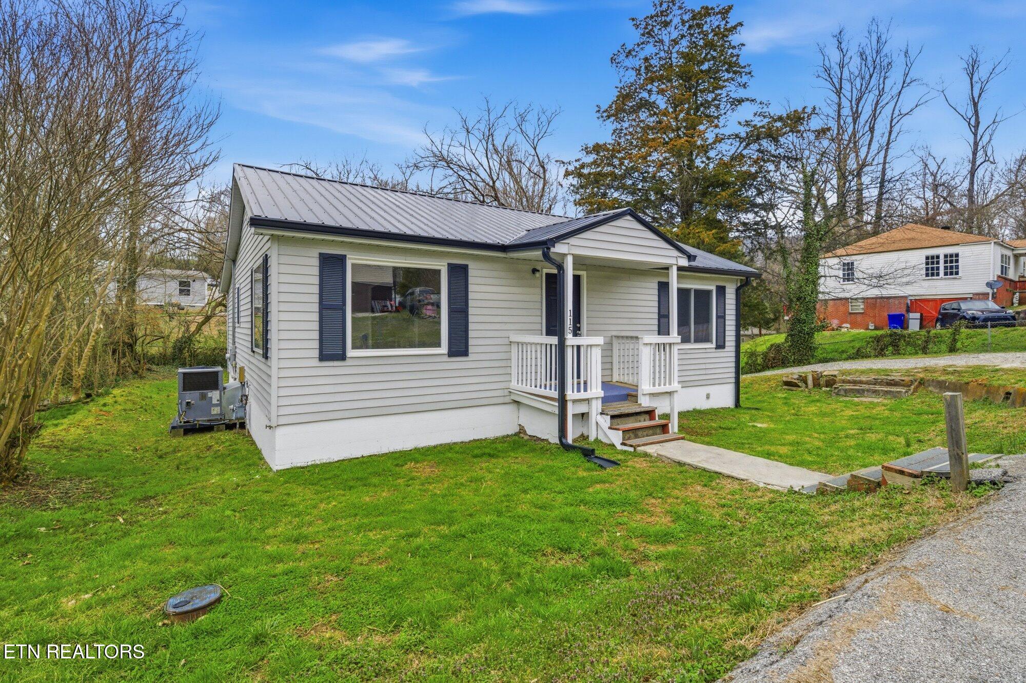 115 Cedar Circle Harriman TN 37748