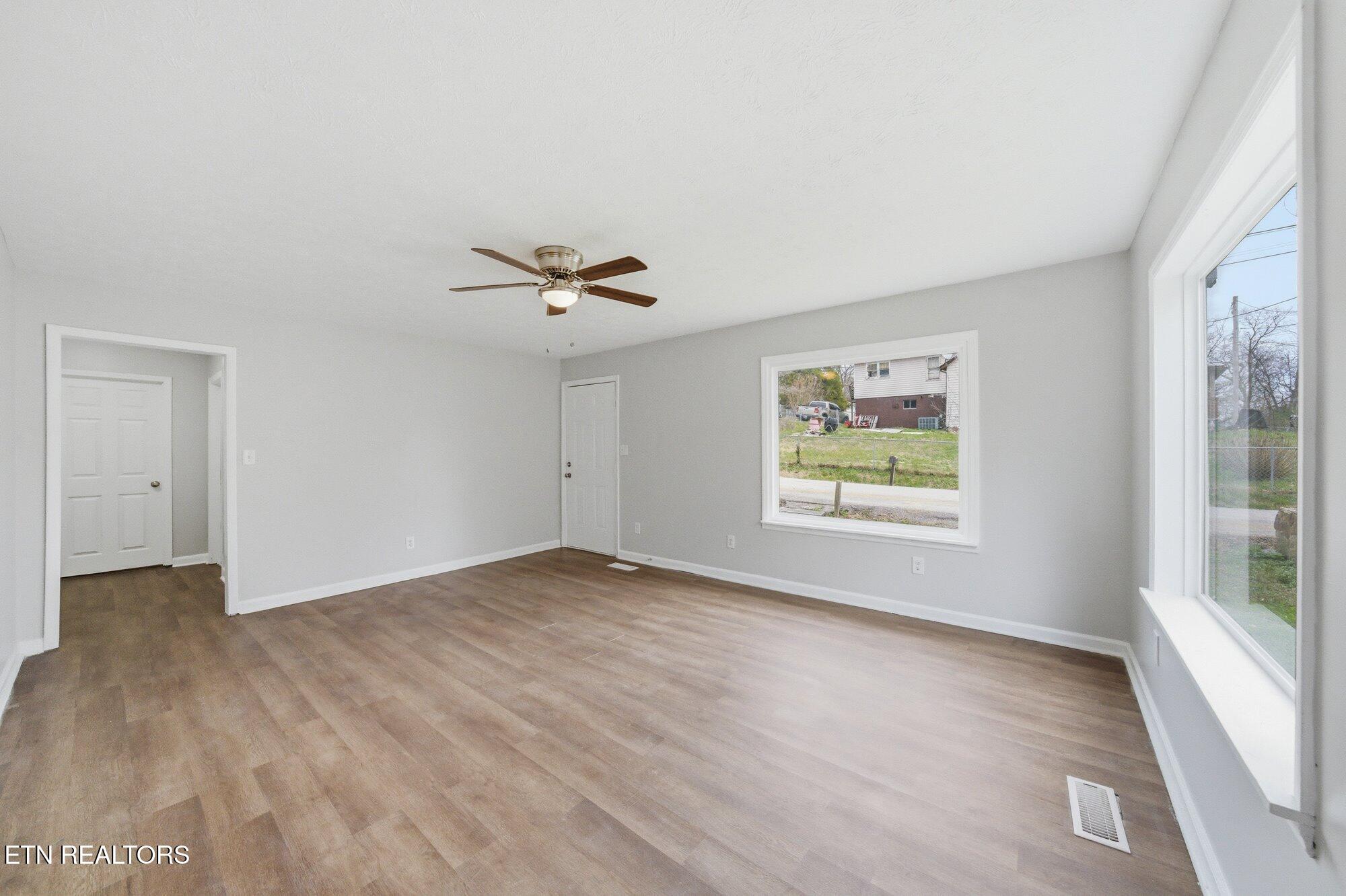 115 Cedar Circle Harriman TN 37748