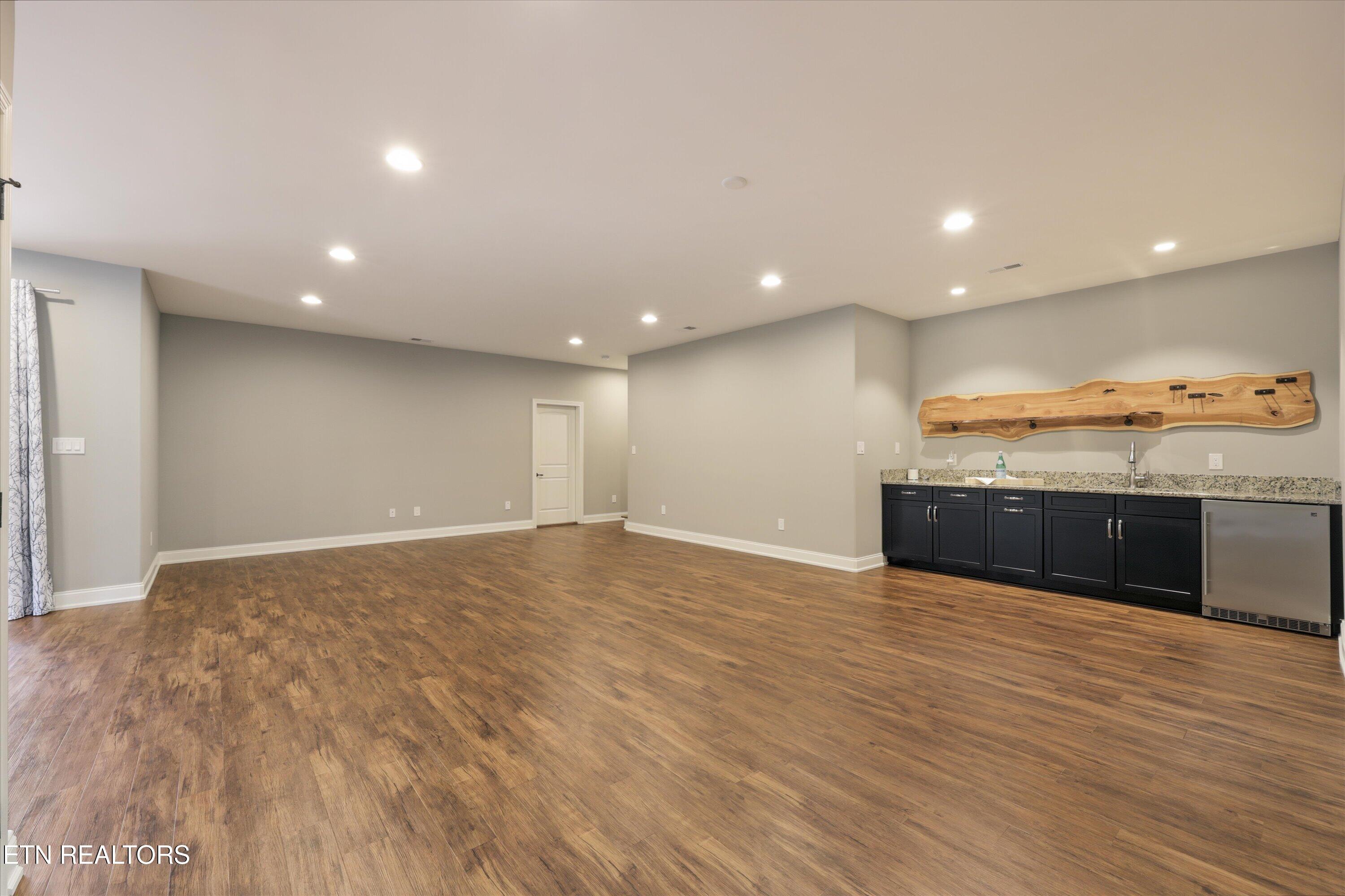 303 Okmulgee Circle Loudon TN 37774