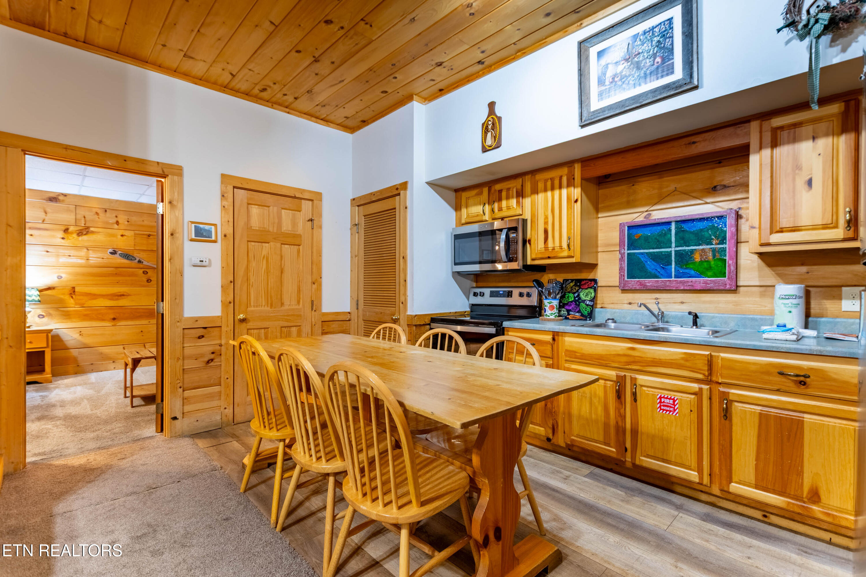653 Eagles Boulevard Way Pigeon Forge TN 37863