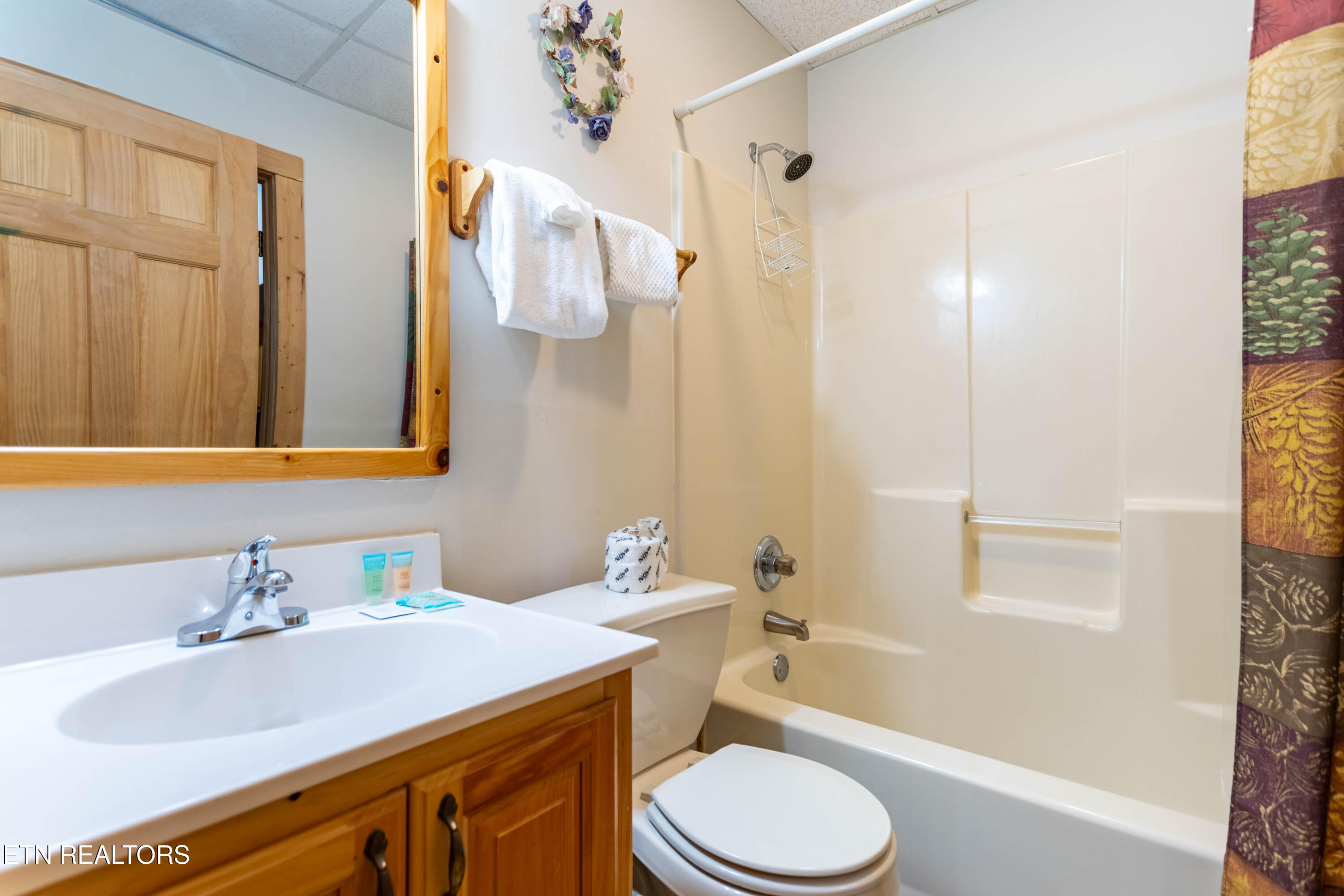 653 Eagles Boulevard Way Pigeon Forge TN 37863