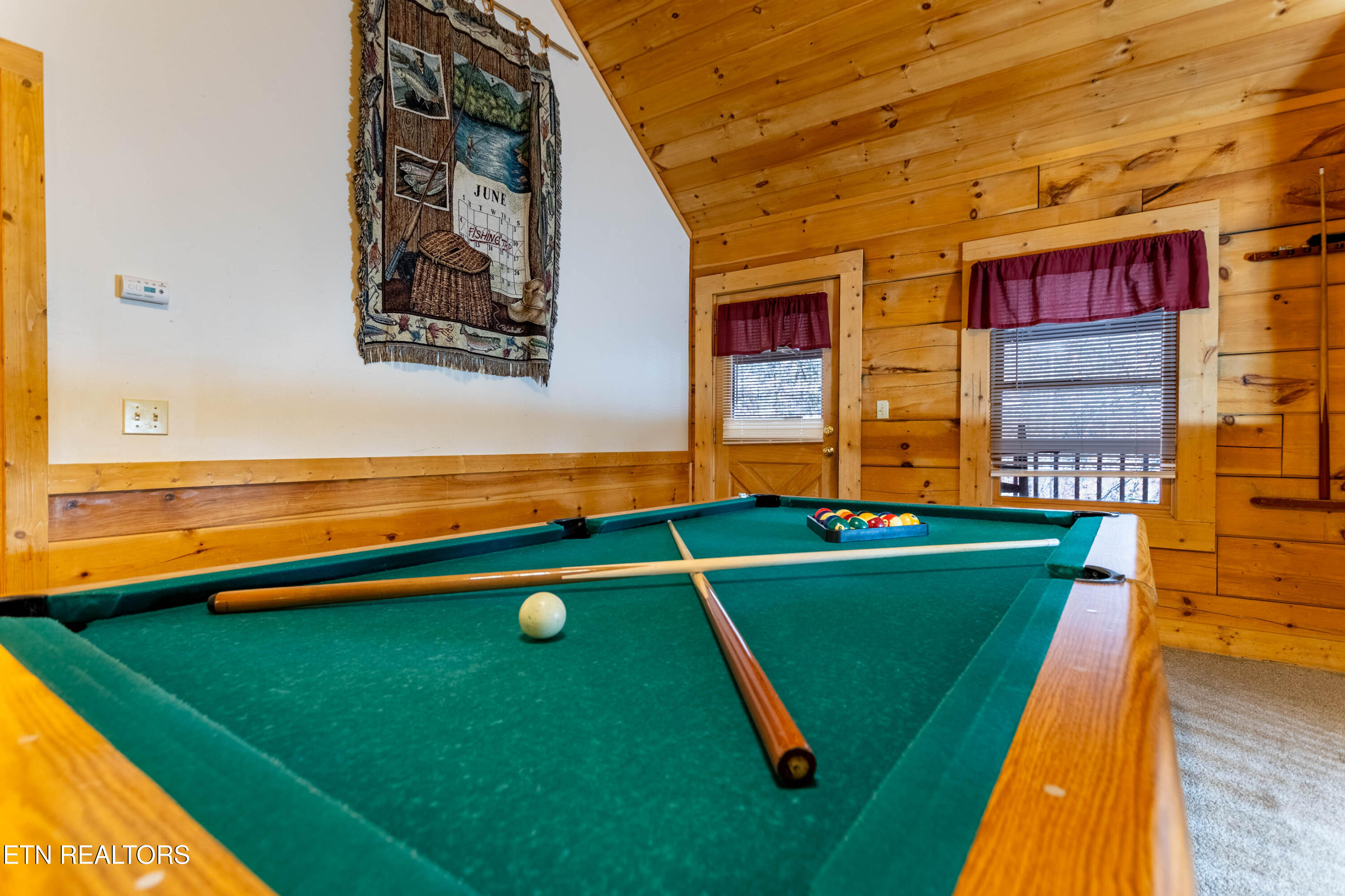 653 Eagles Boulevard Way Pigeon Forge TN 37863