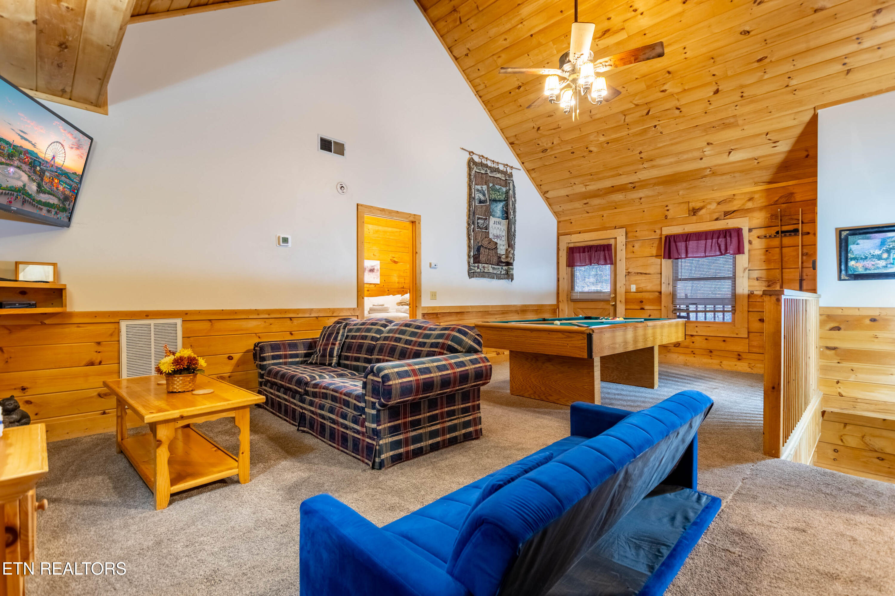 653 Eagles Boulevard Way Pigeon Forge TN 37863