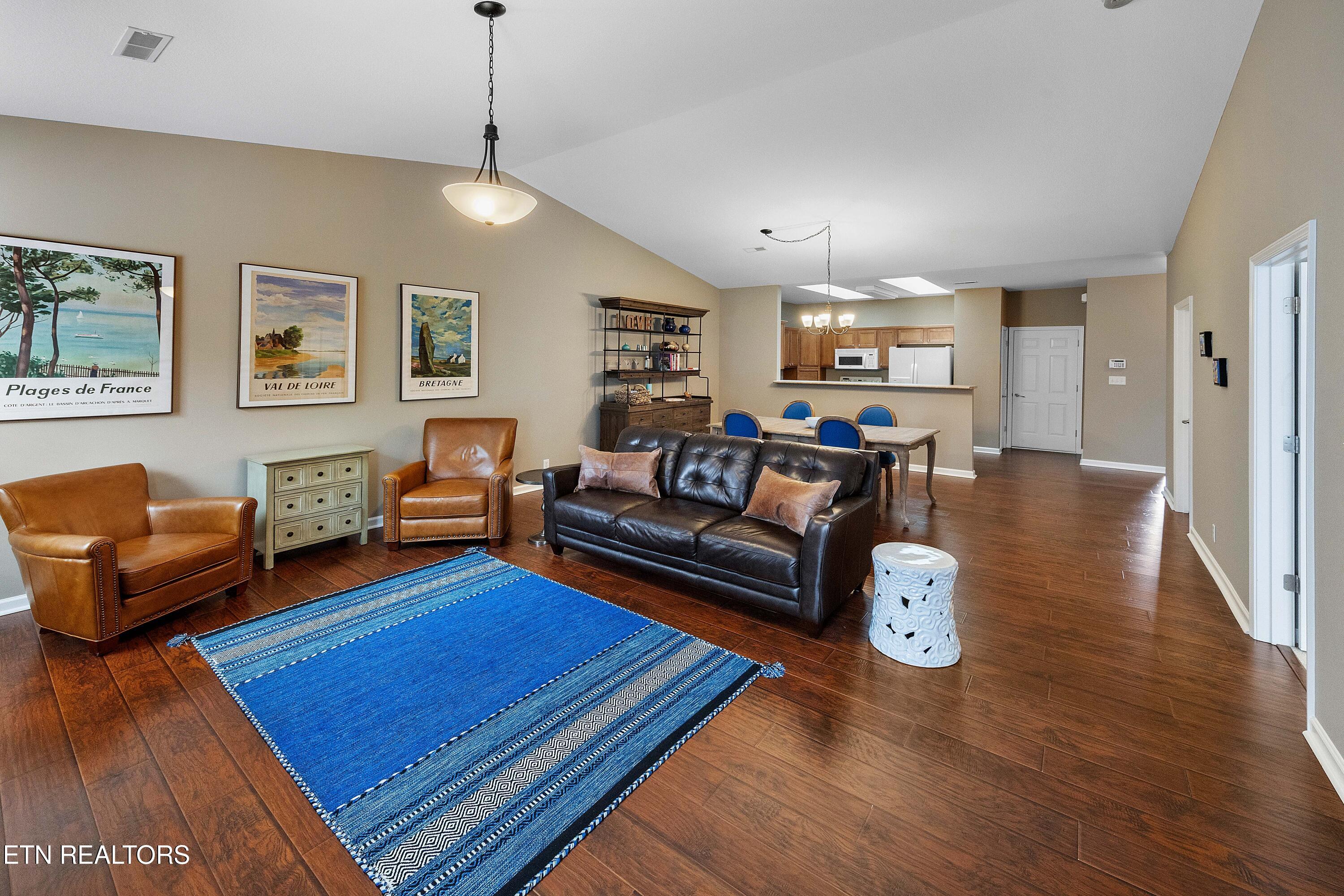 1127 Harbin Ridge Lane Knoxville TN 37909