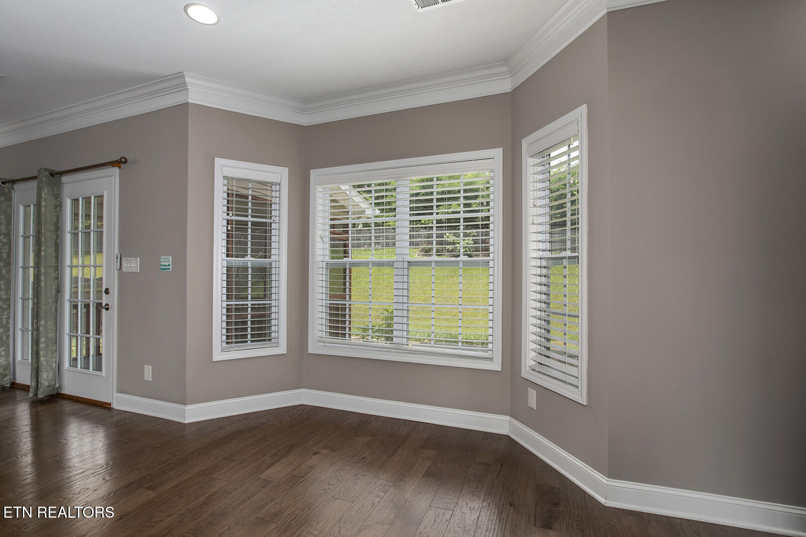1737 Golden Nugget Lane Knoxville TN 37932
