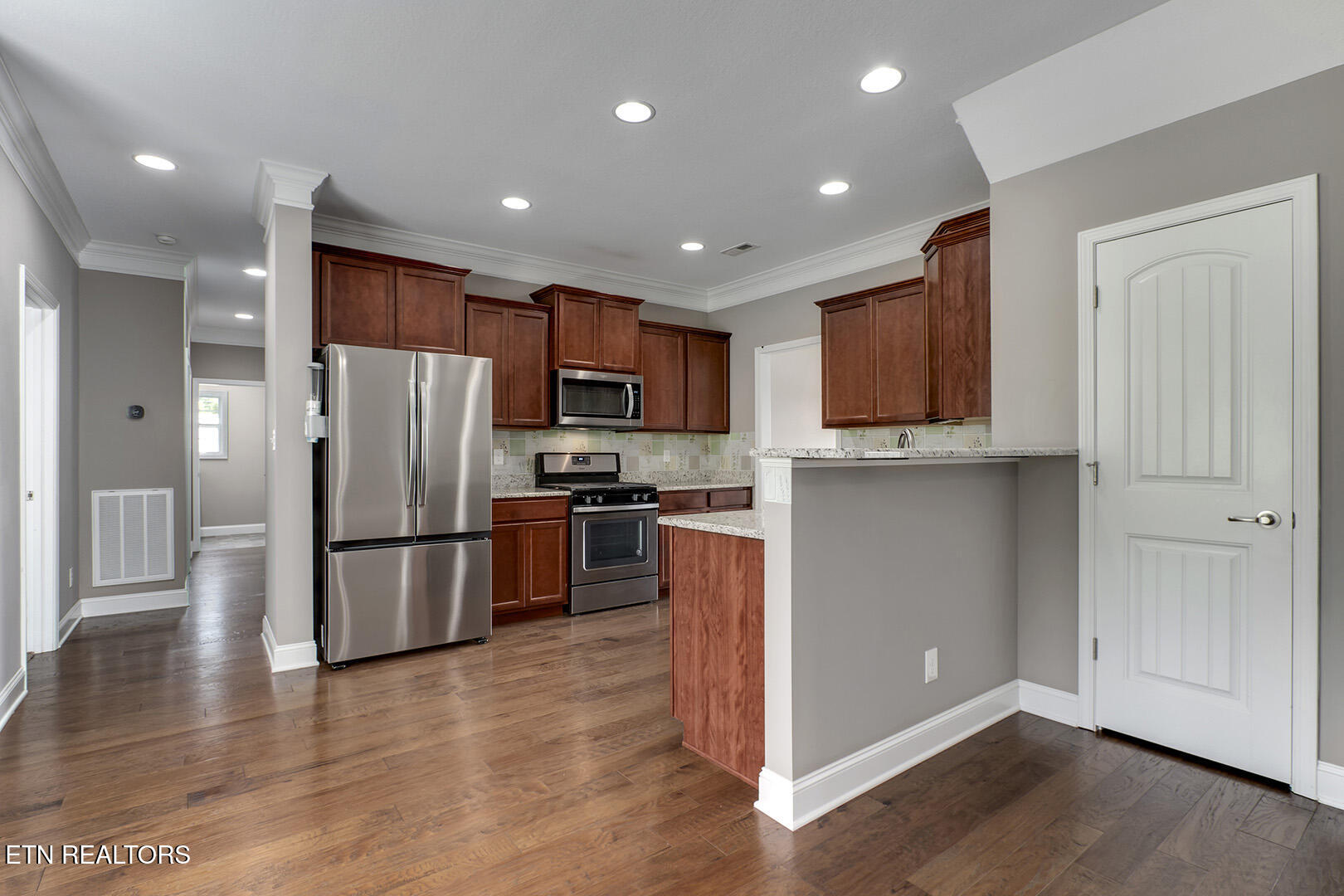 1737 Golden Nugget Lane Knoxville TN 37932