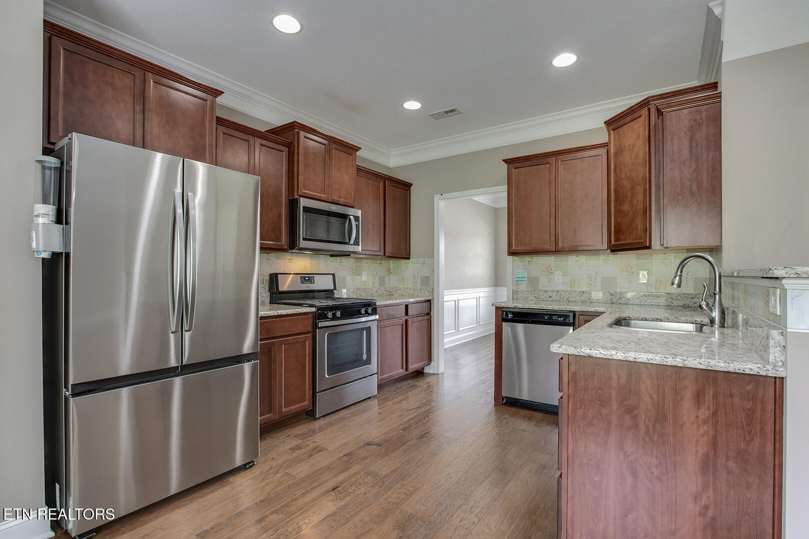 1737 Golden Nugget Lane Knoxville TN 37932