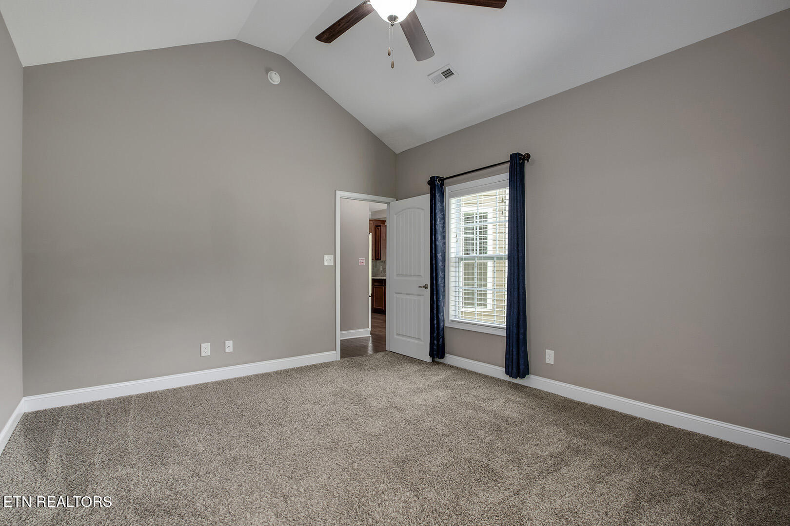 1737 Golden Nugget Lane Knoxville TN 37932