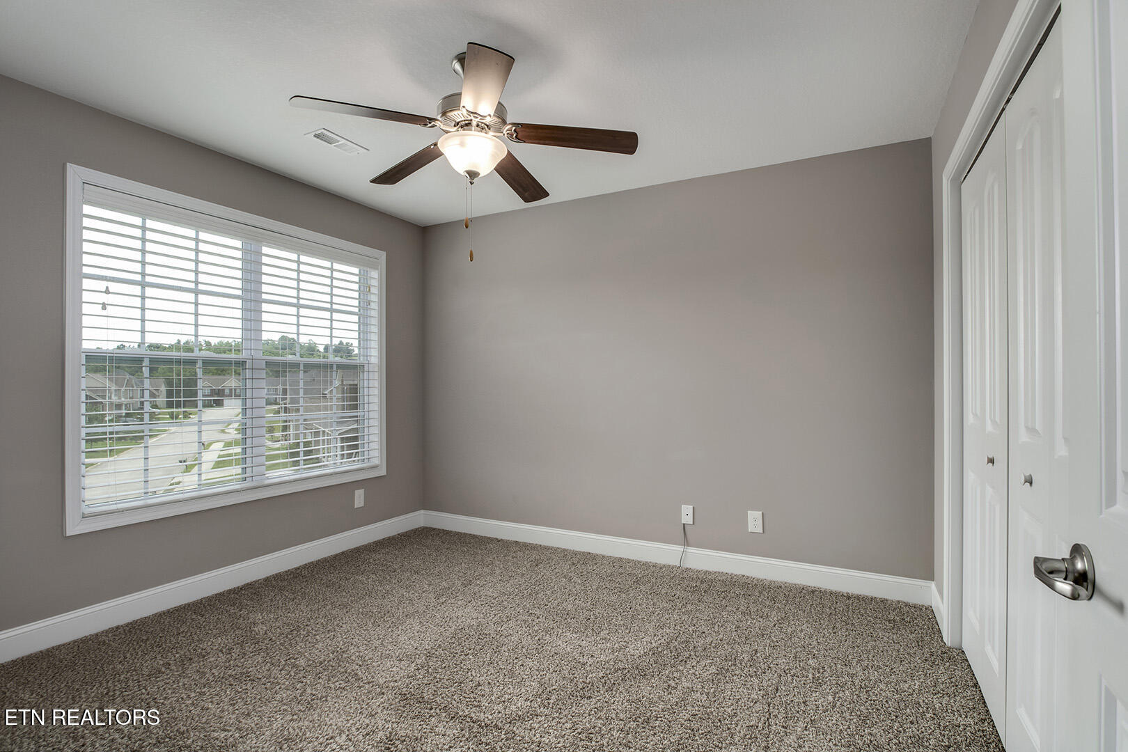 1737 Golden Nugget Lane Knoxville TN 37932
