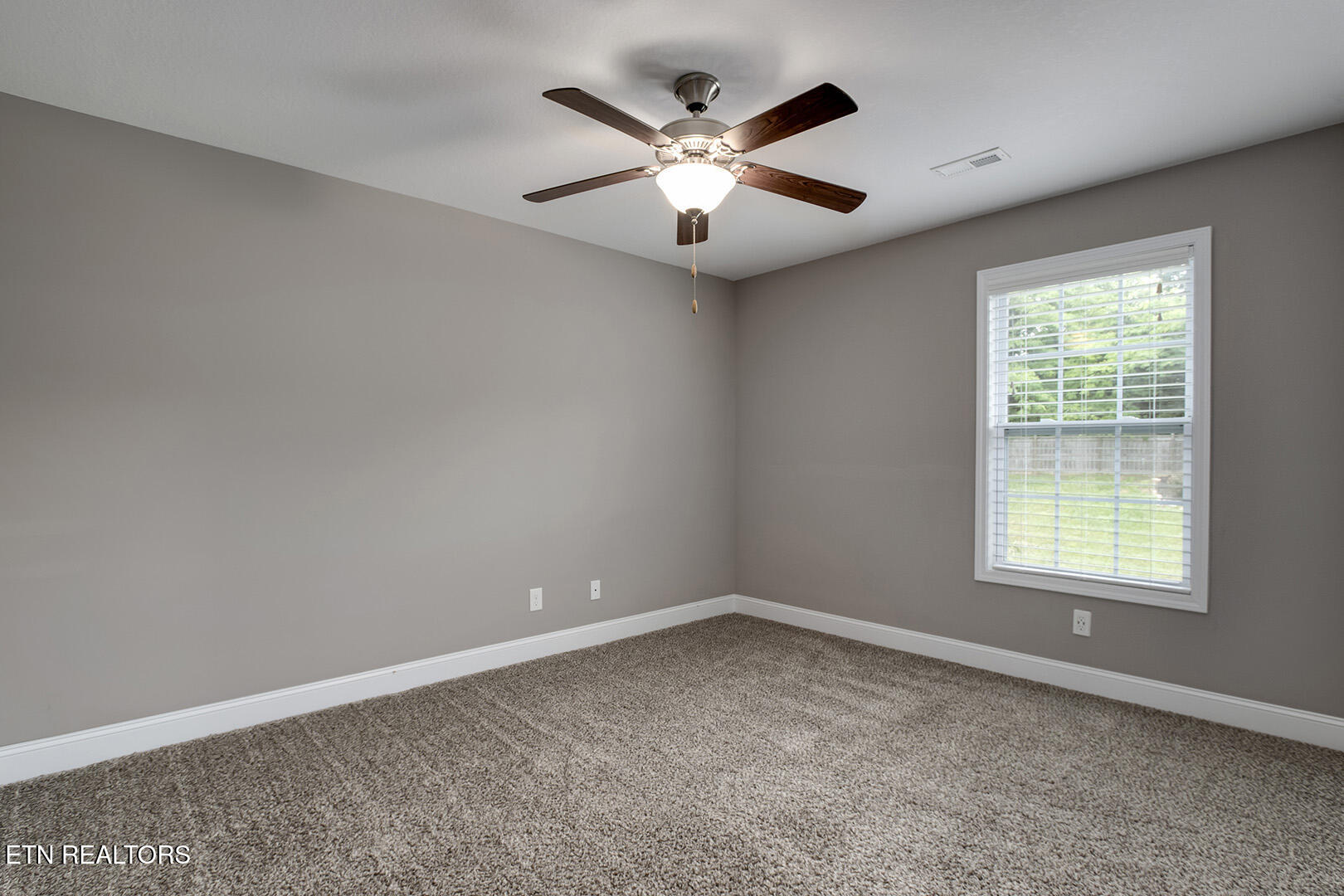 1737 Golden Nugget Lane Knoxville TN 37932
