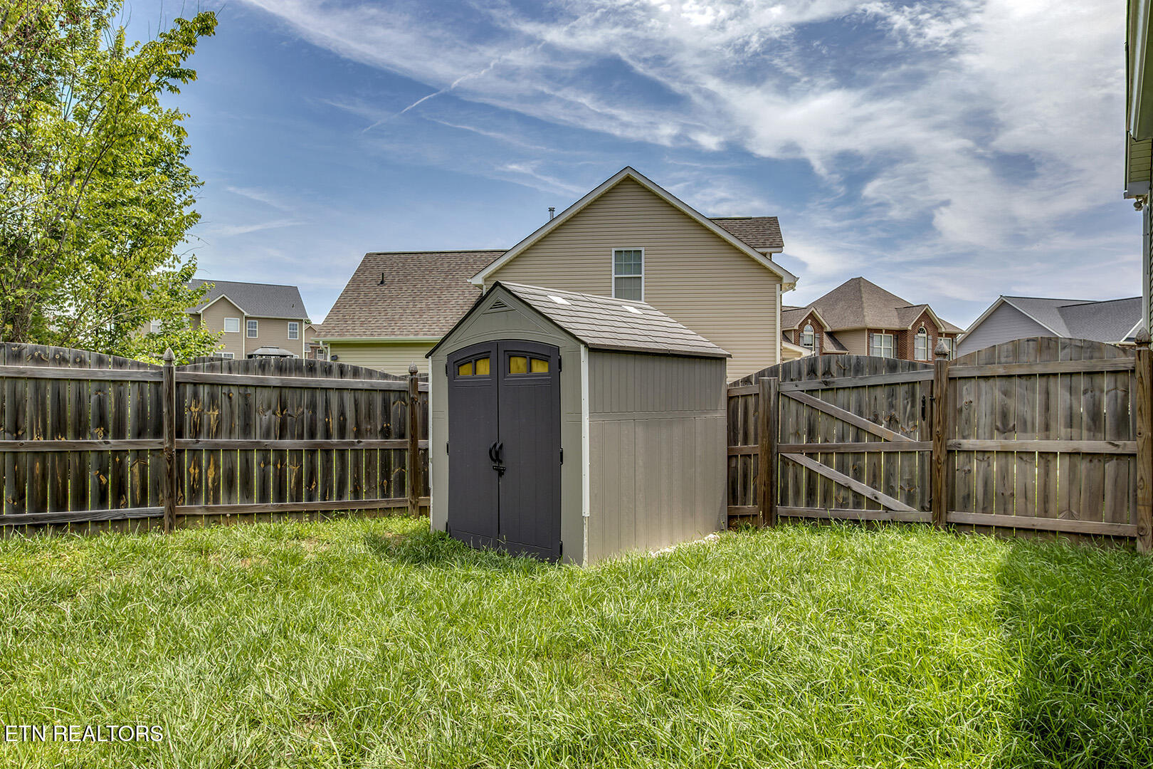 1737 Golden Nugget Lane Knoxville TN 37932