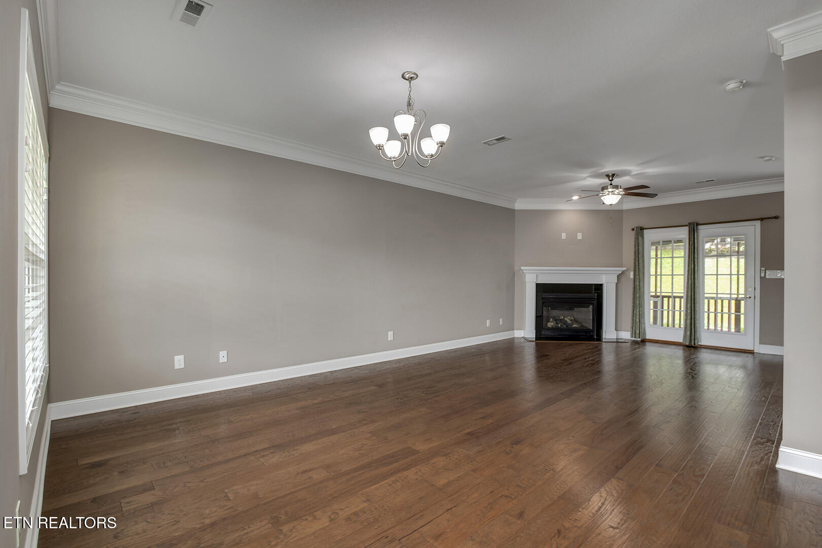 1737 Golden Nugget Lane Knoxville TN 37932