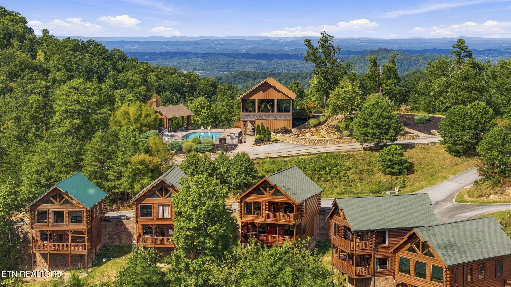 2310 Top Of The World Drive Sevierville TN 37876