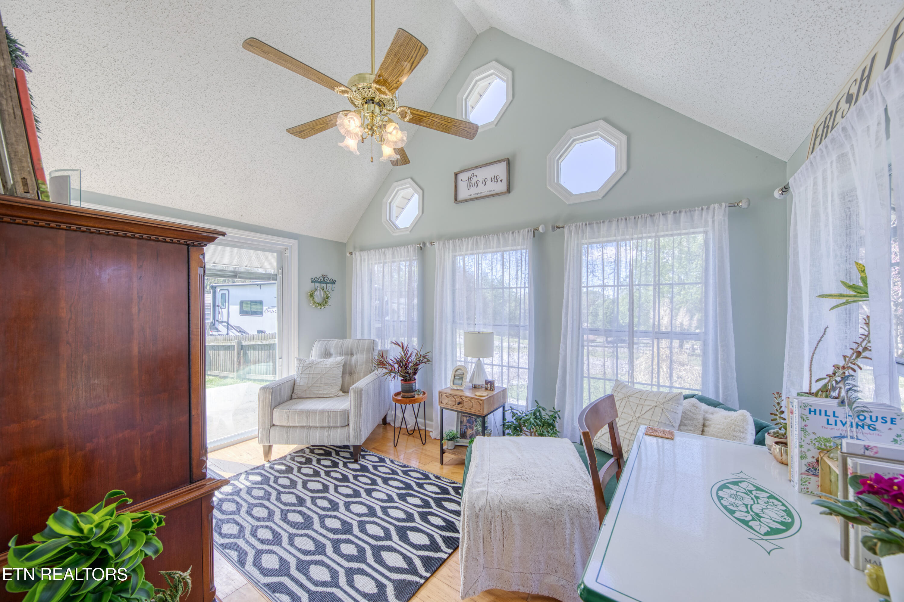 1708 Mountain Road Andersonville TN 37705