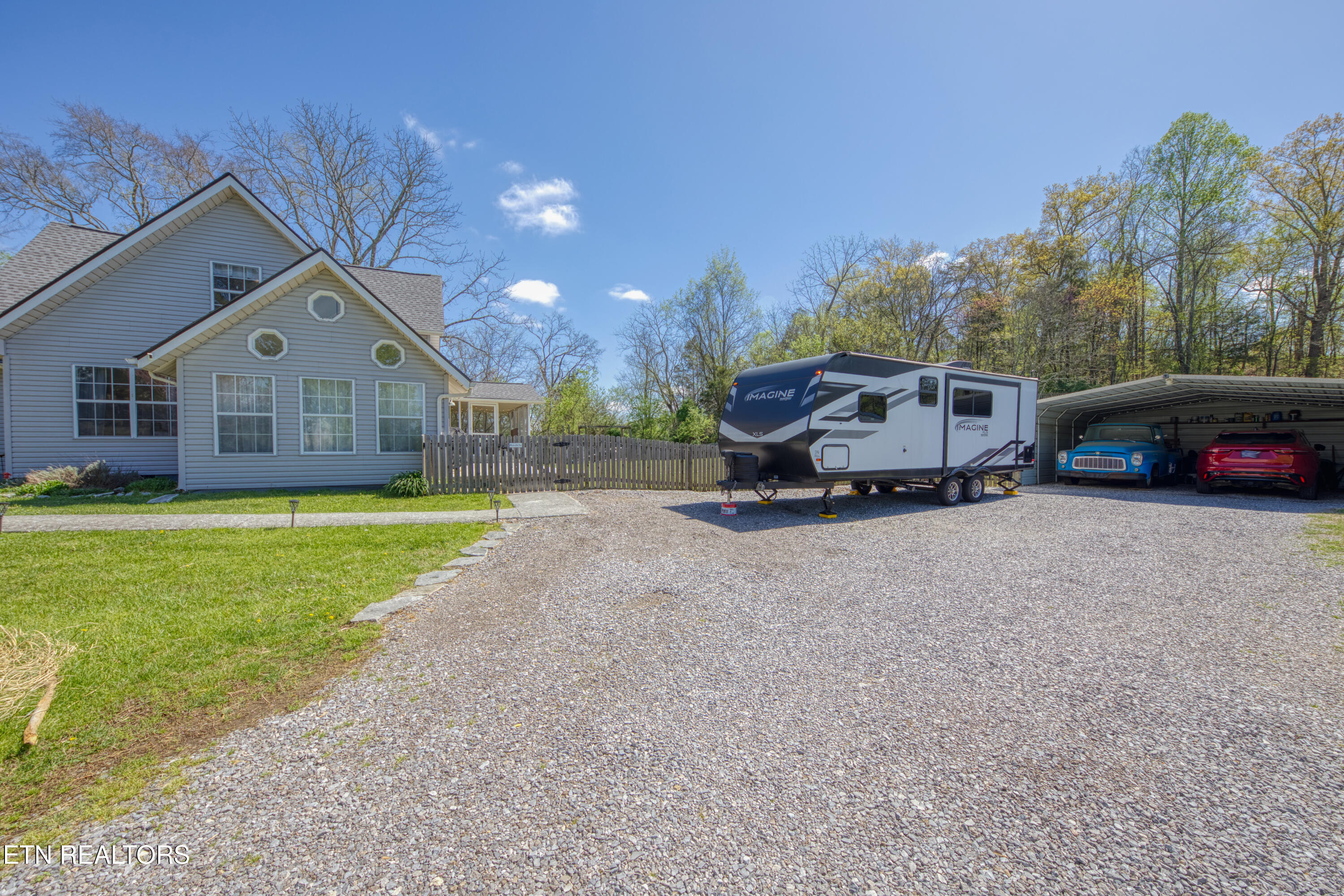 1708 Mountain Road Andersonville TN 37705