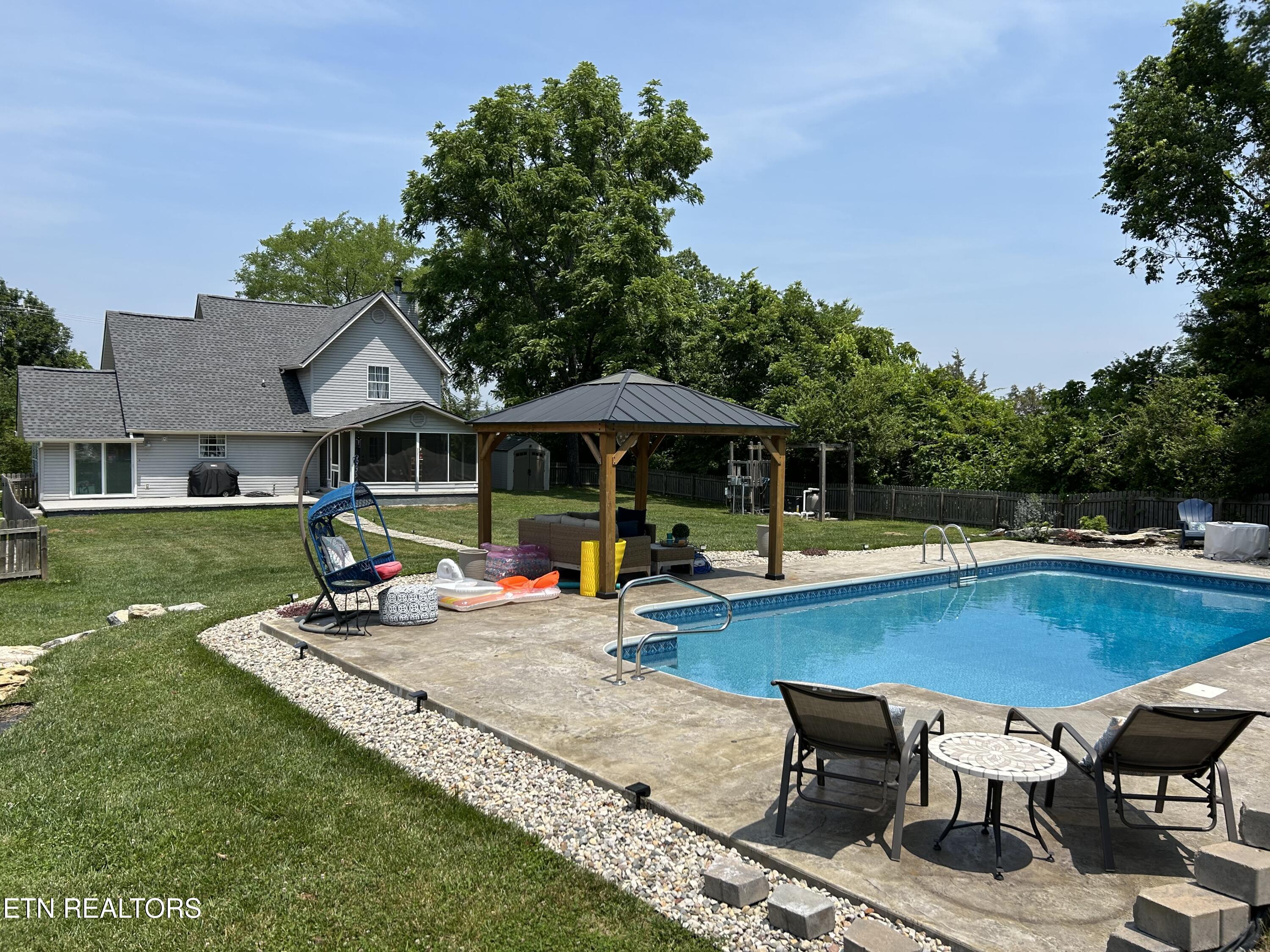 1708 Mountain Road Andersonville TN 37705