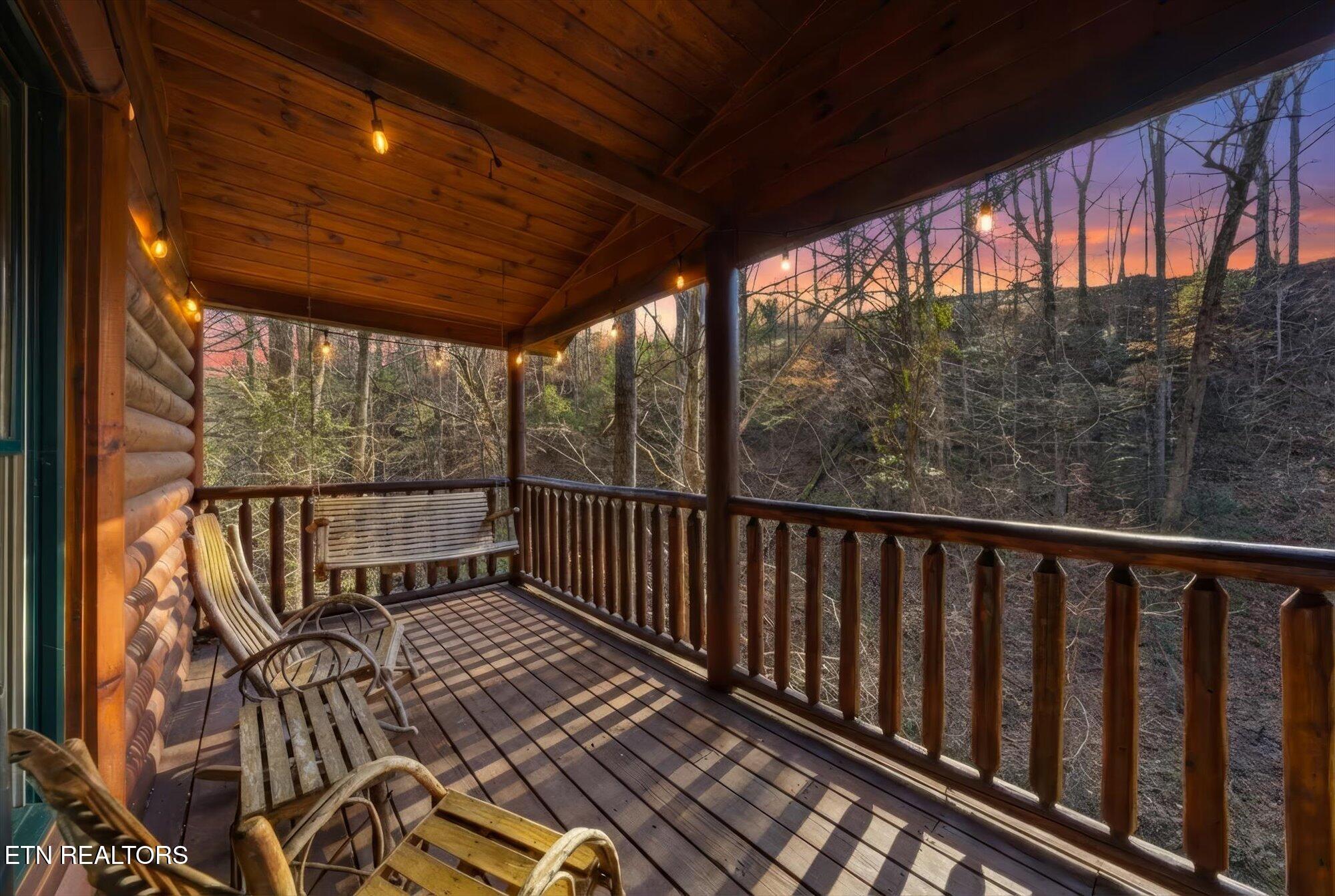 625 Gatlinburg Falls Way Gatlinburg TN 37738