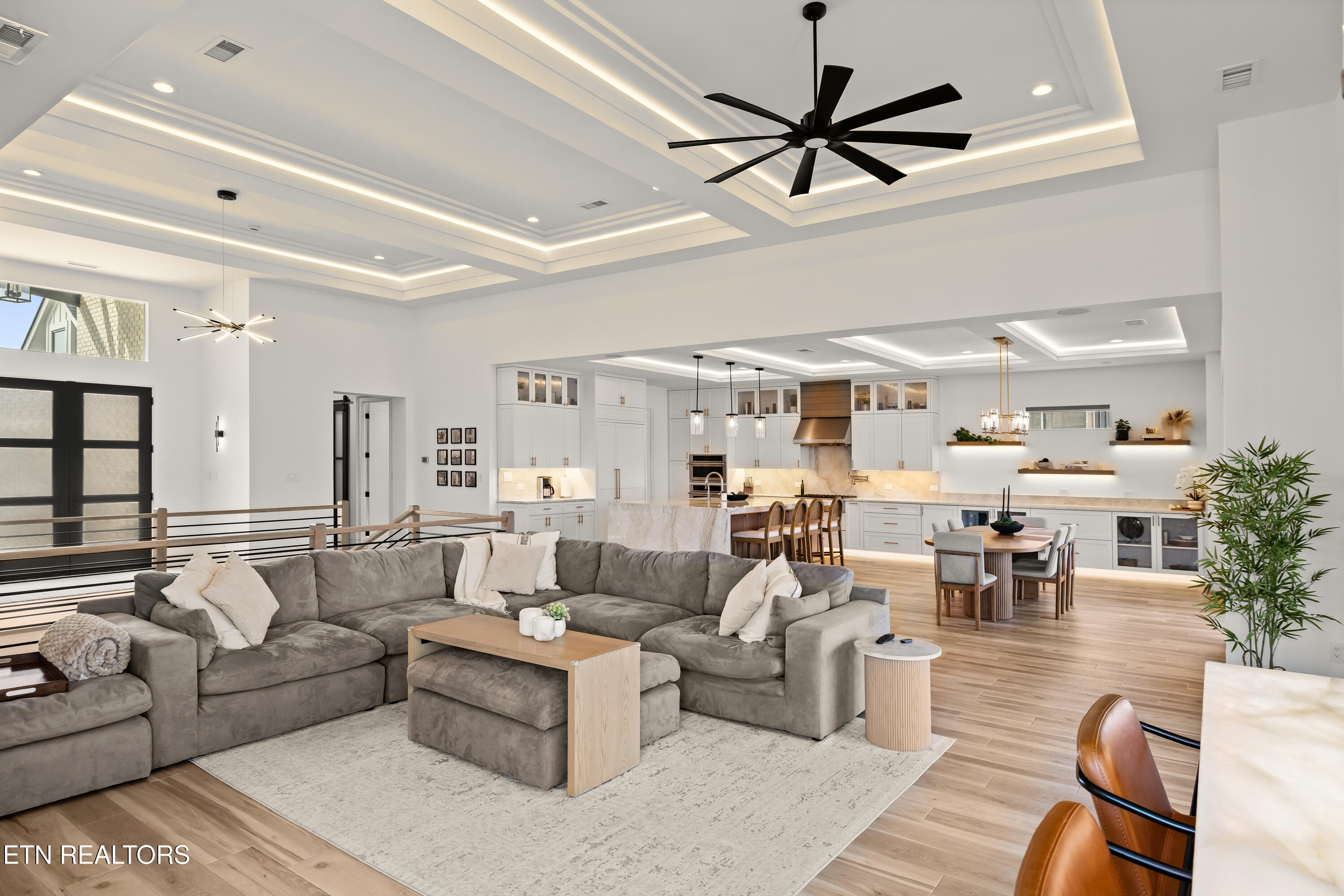 3742 Promontory Point Louisville TN 37777