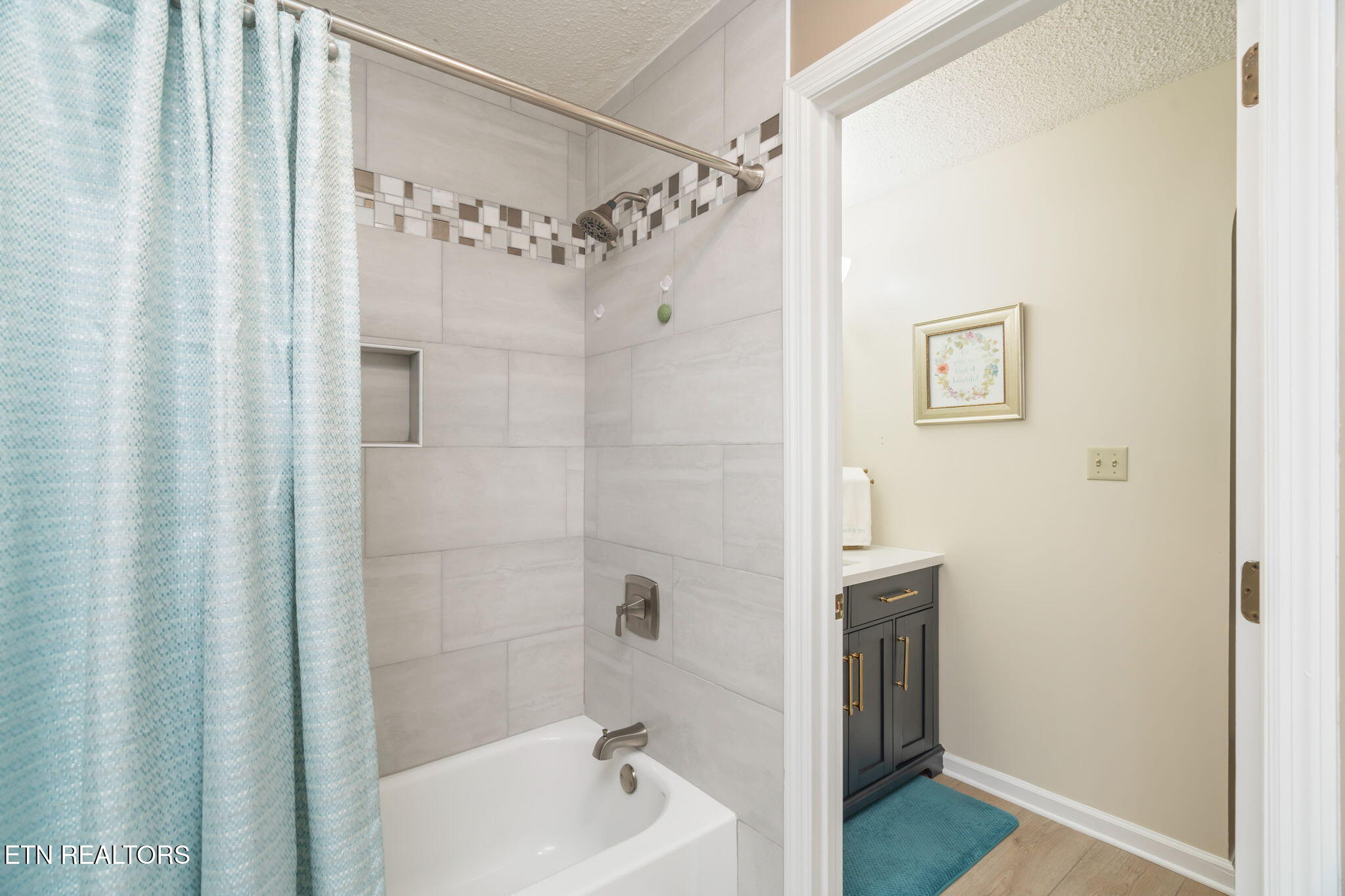 5009 Griffins Gate Lane Knoxville TN 37912