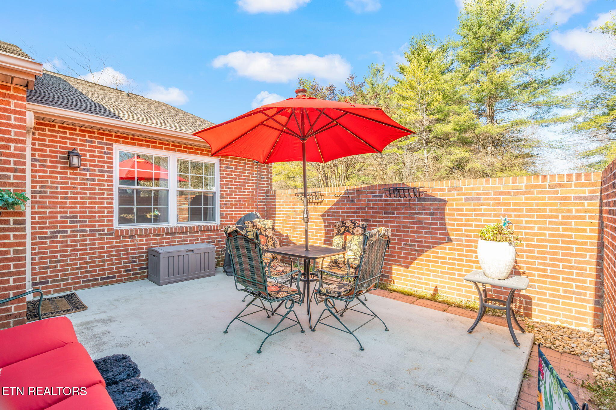 5009 Griffins Gate Lane Knoxville TN 37912