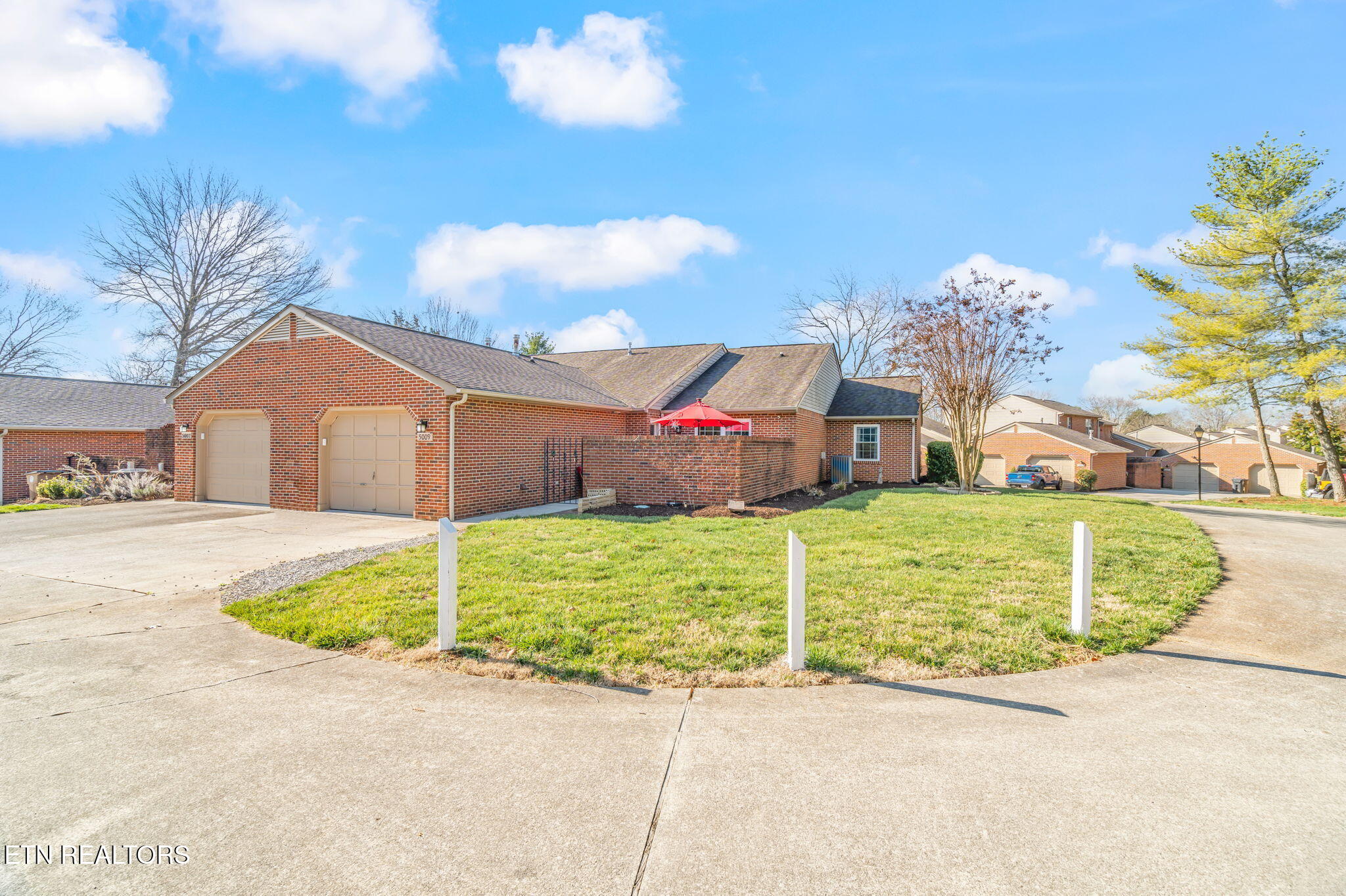 5009 Griffins Gate Lane Knoxville TN 37912