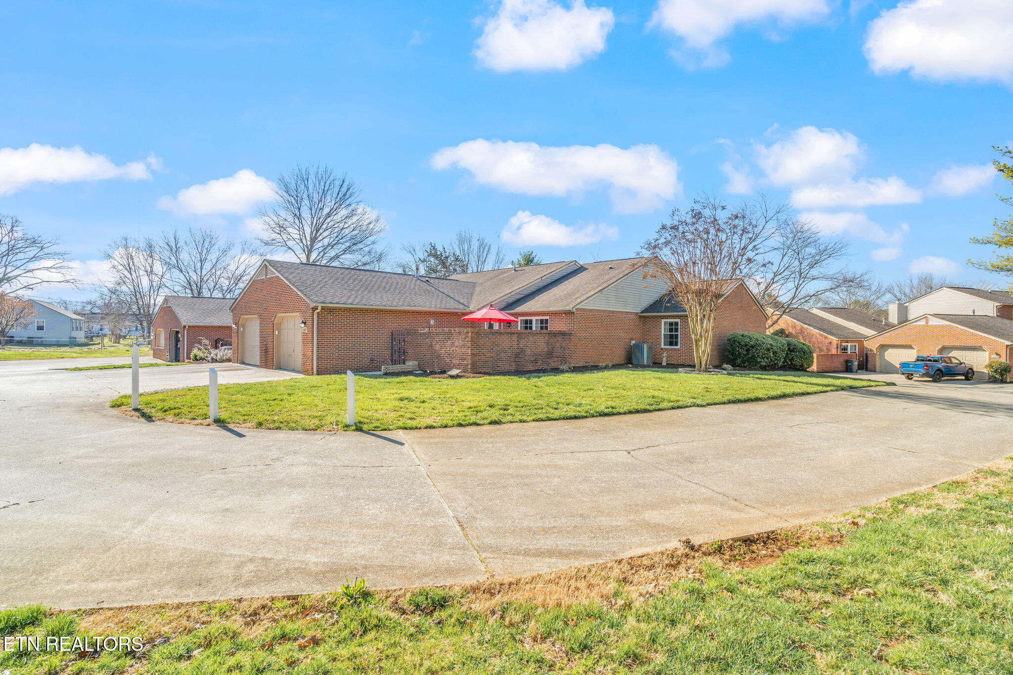 5009 Griffins Gate Lane Knoxville TN 37912