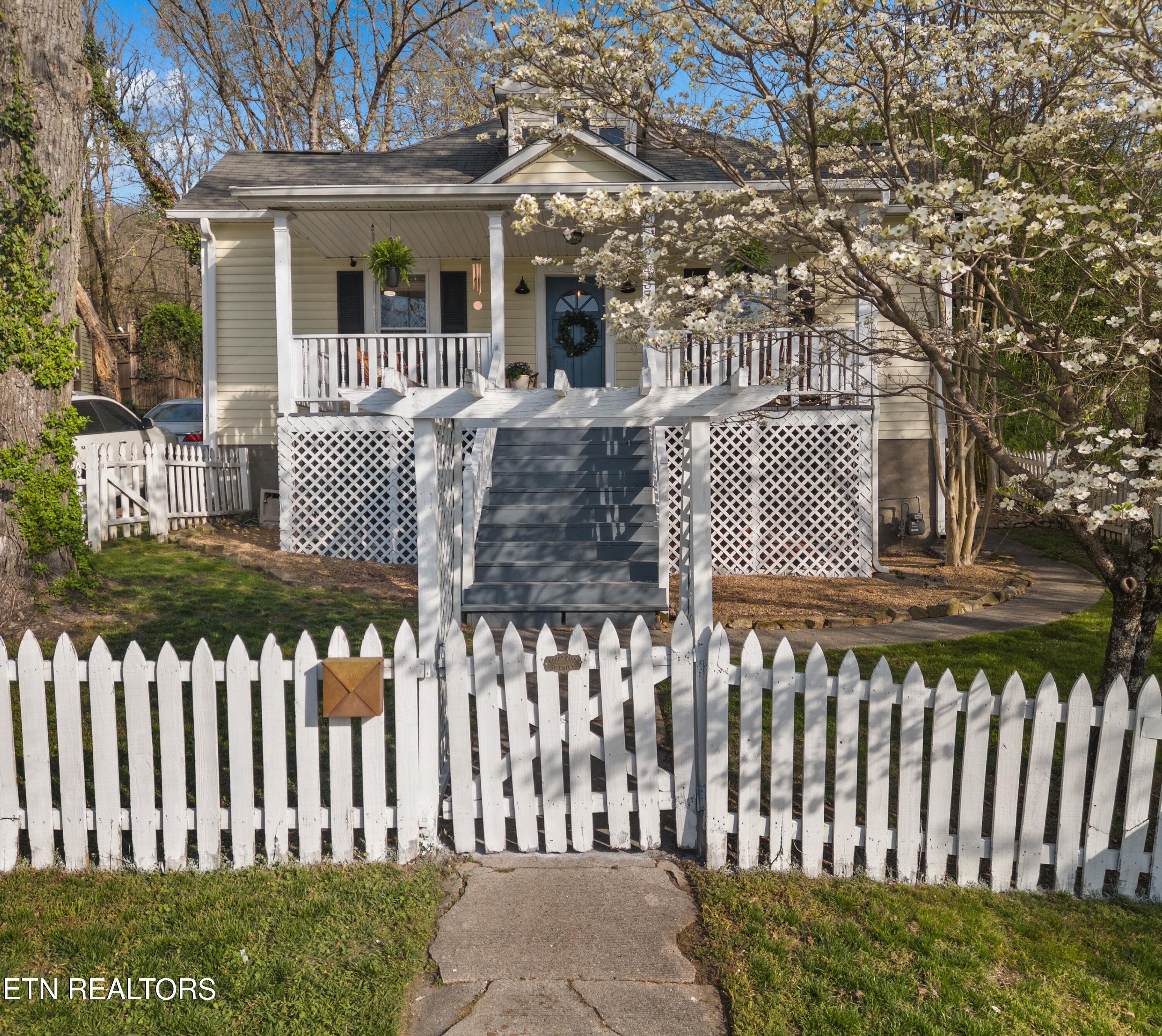437 Chickamauga Avenue Knoxville TN 37917