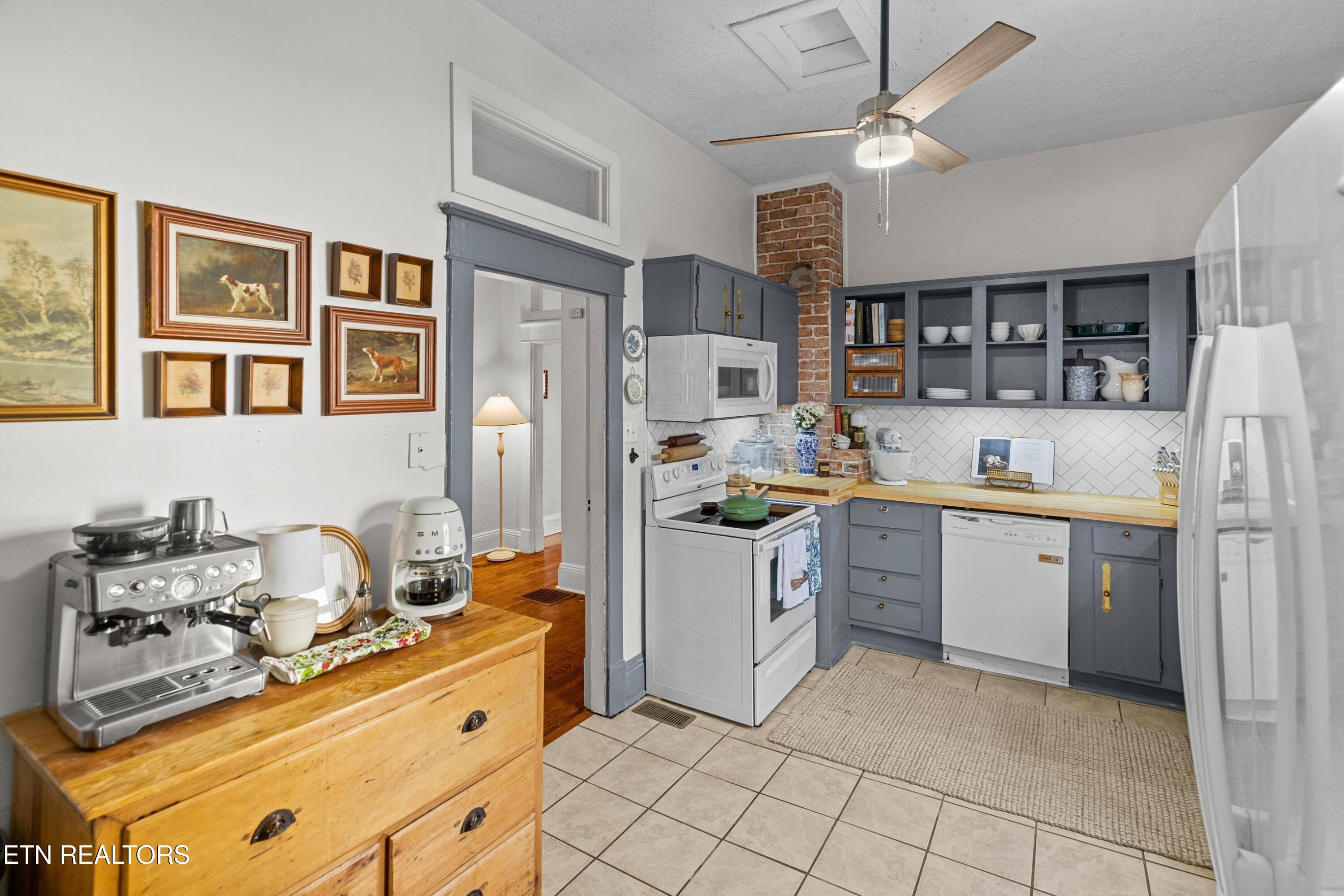 437 Chickamauga Avenue Knoxville TN 37917