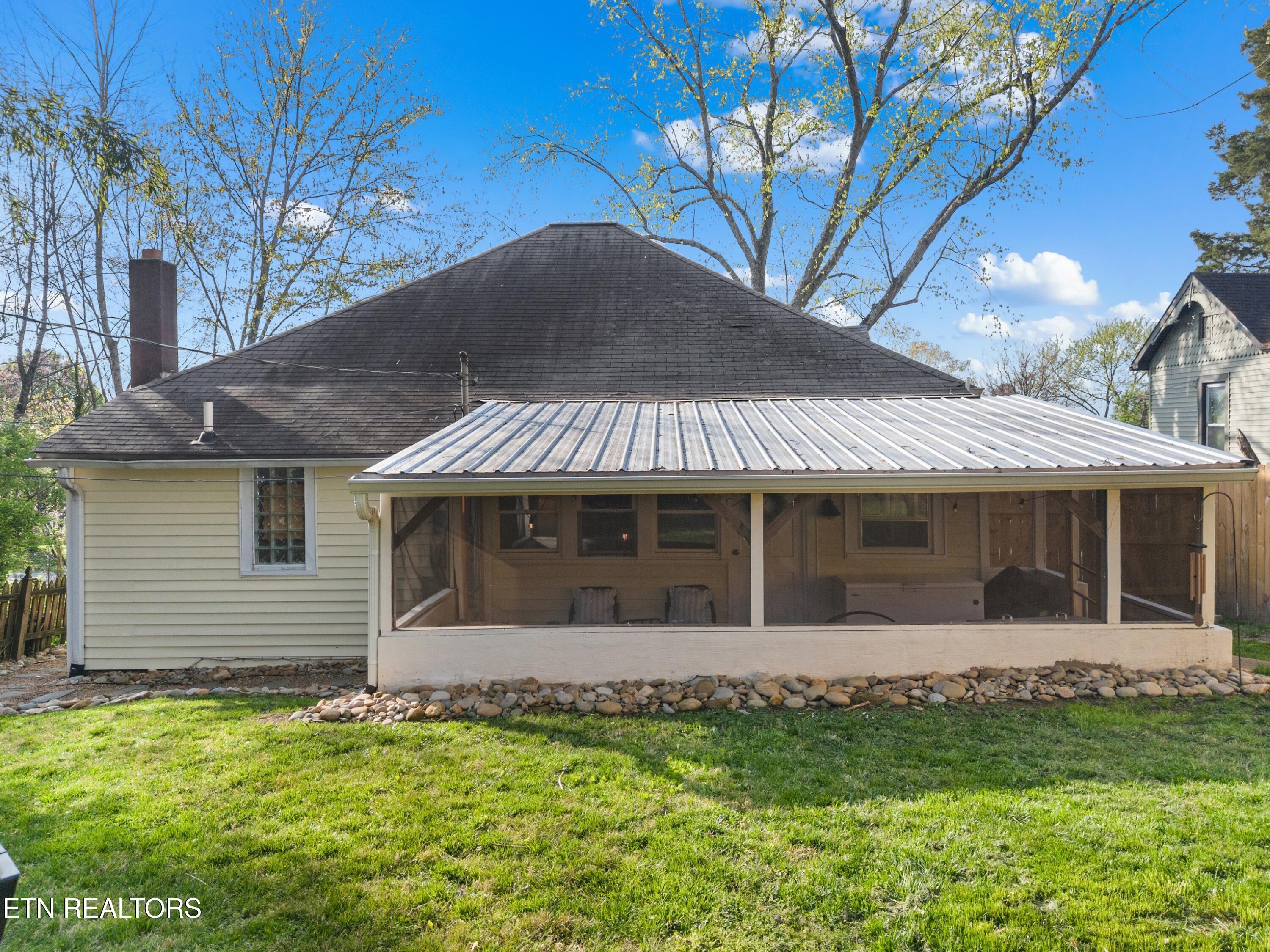 437 Chickamauga Avenue Knoxville TN 37917