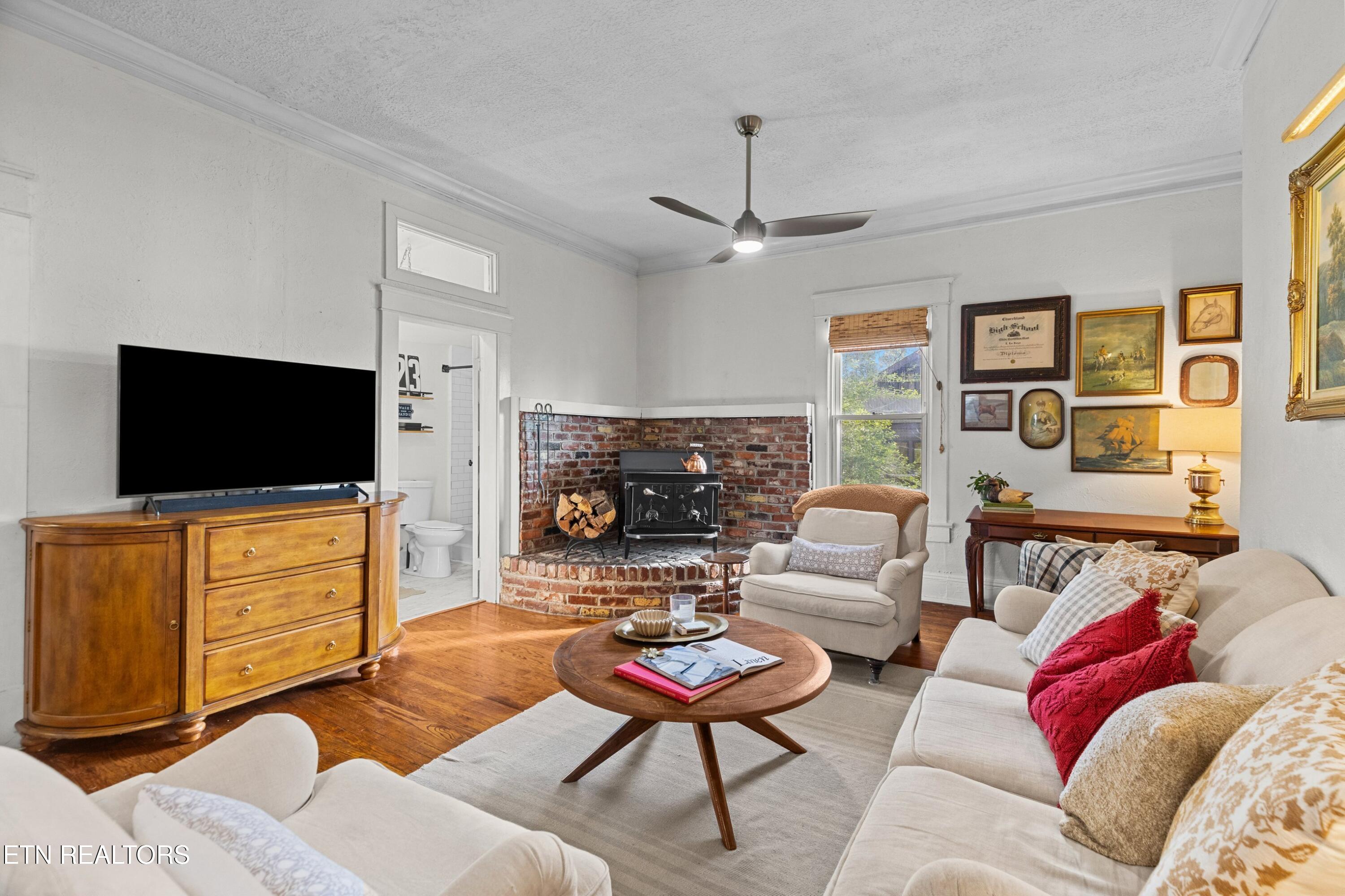 437 Chickamauga Avenue Knoxville TN 37917