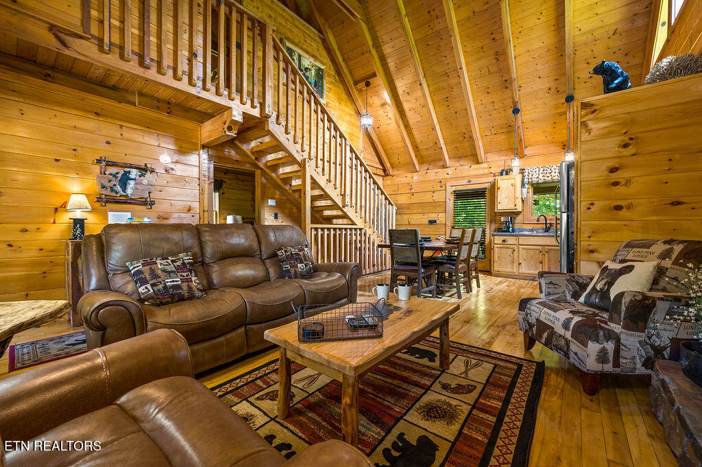 1728 Scenic Woods Way Sevierville TN 37876