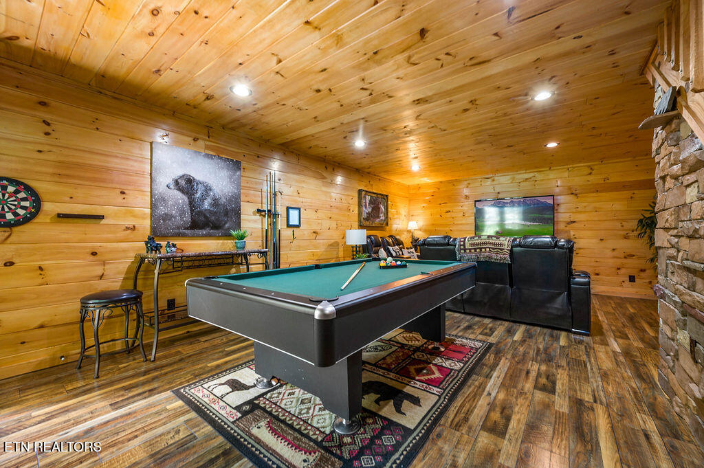 1728 Scenic Woods Way Sevierville TN 37876