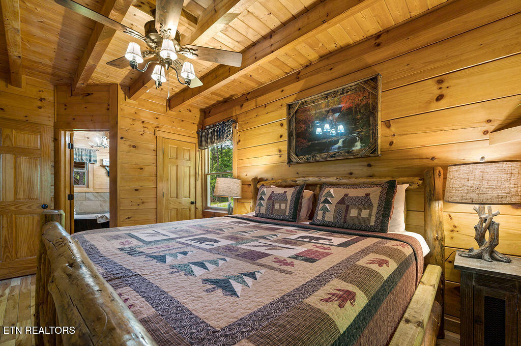 1728 Scenic Woods Way Sevierville TN 37876