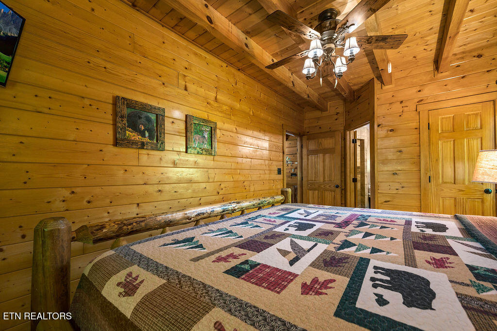 1728 Scenic Woods Way Sevierville TN 37876