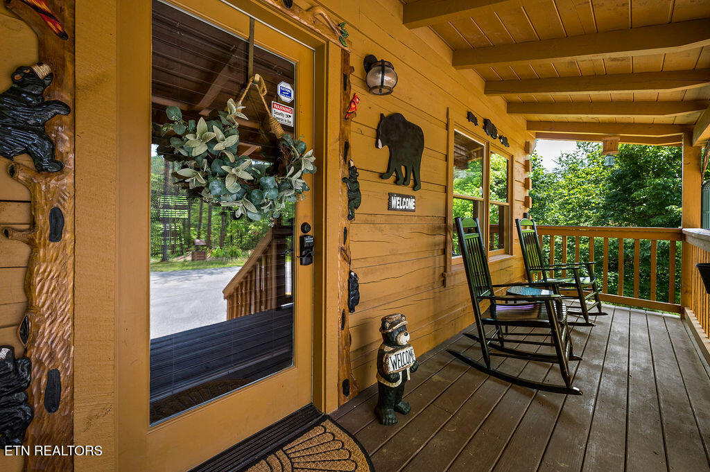 1728 Scenic Woods Way Sevierville TN 37876