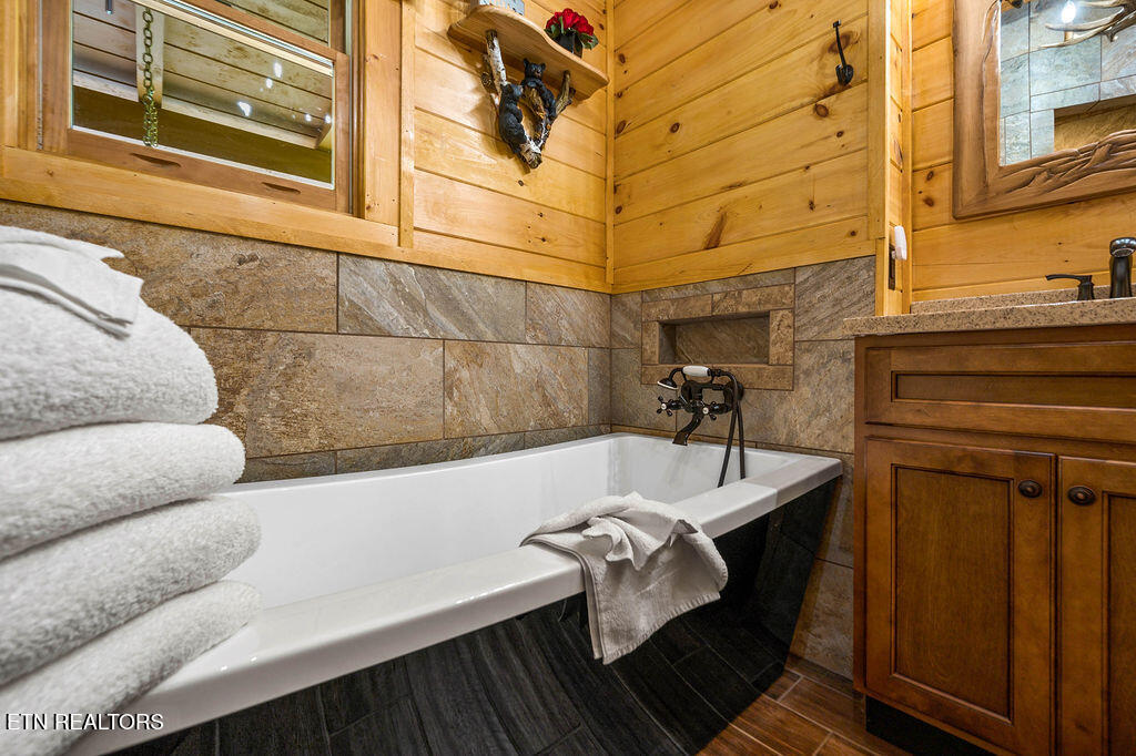 1728 Scenic Woods Way Sevierville TN 37876