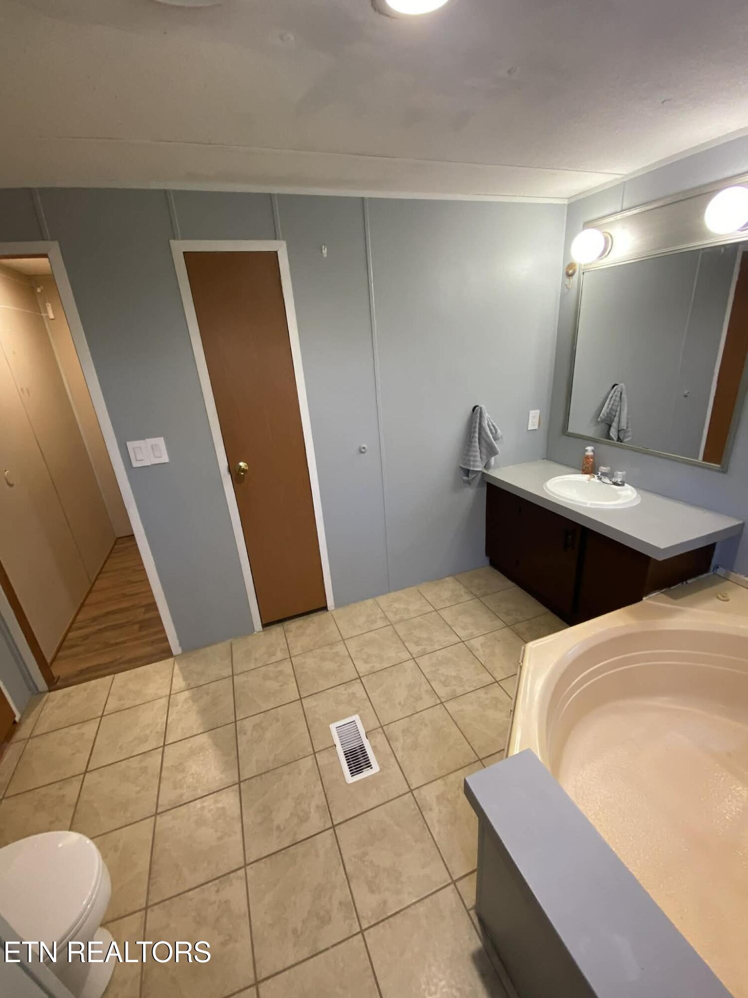 631 Merrimac Trail Crossville TN 38572