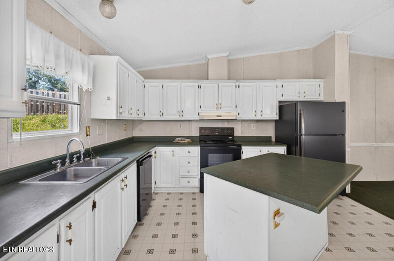 241 Mountain Meadows Drive New Market TN 37820