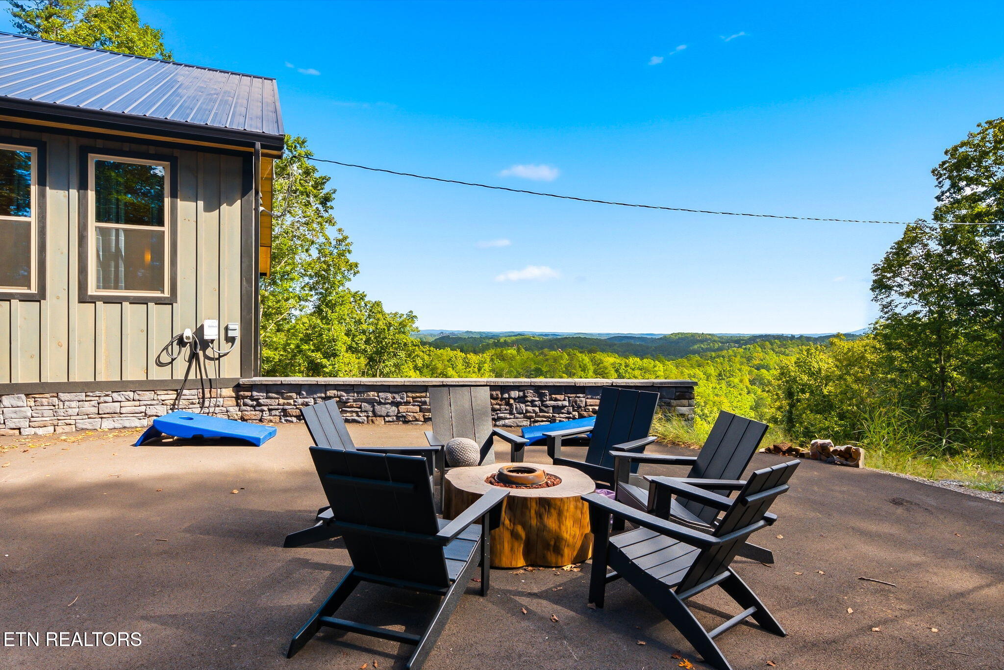 1524 Scenic Woods Way Sevierville TN 37876