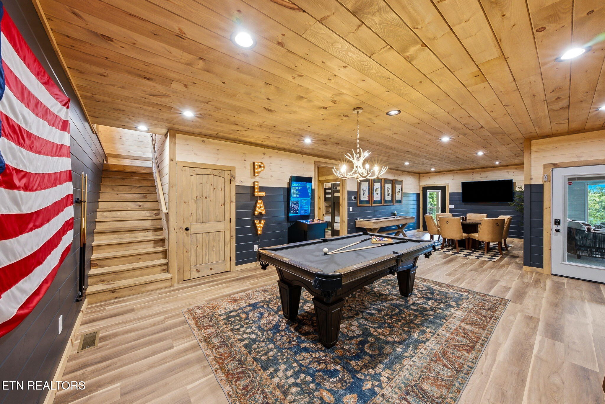 1524 Scenic Woods Way Sevierville TN 37876