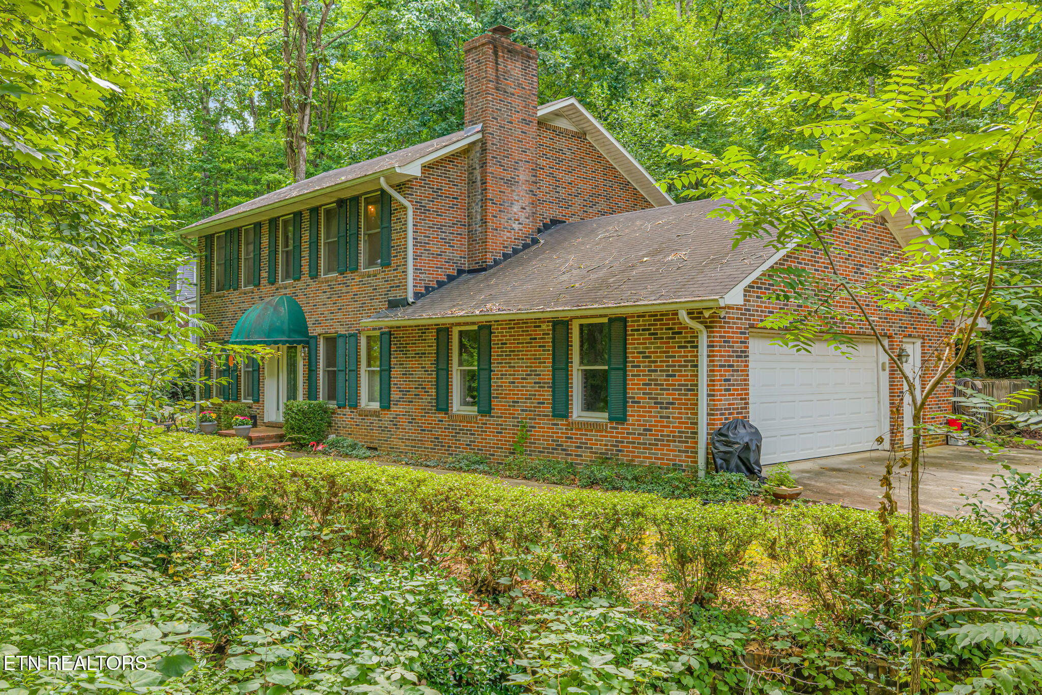 1130 W Outer Drive Oak Ridge TN 37830