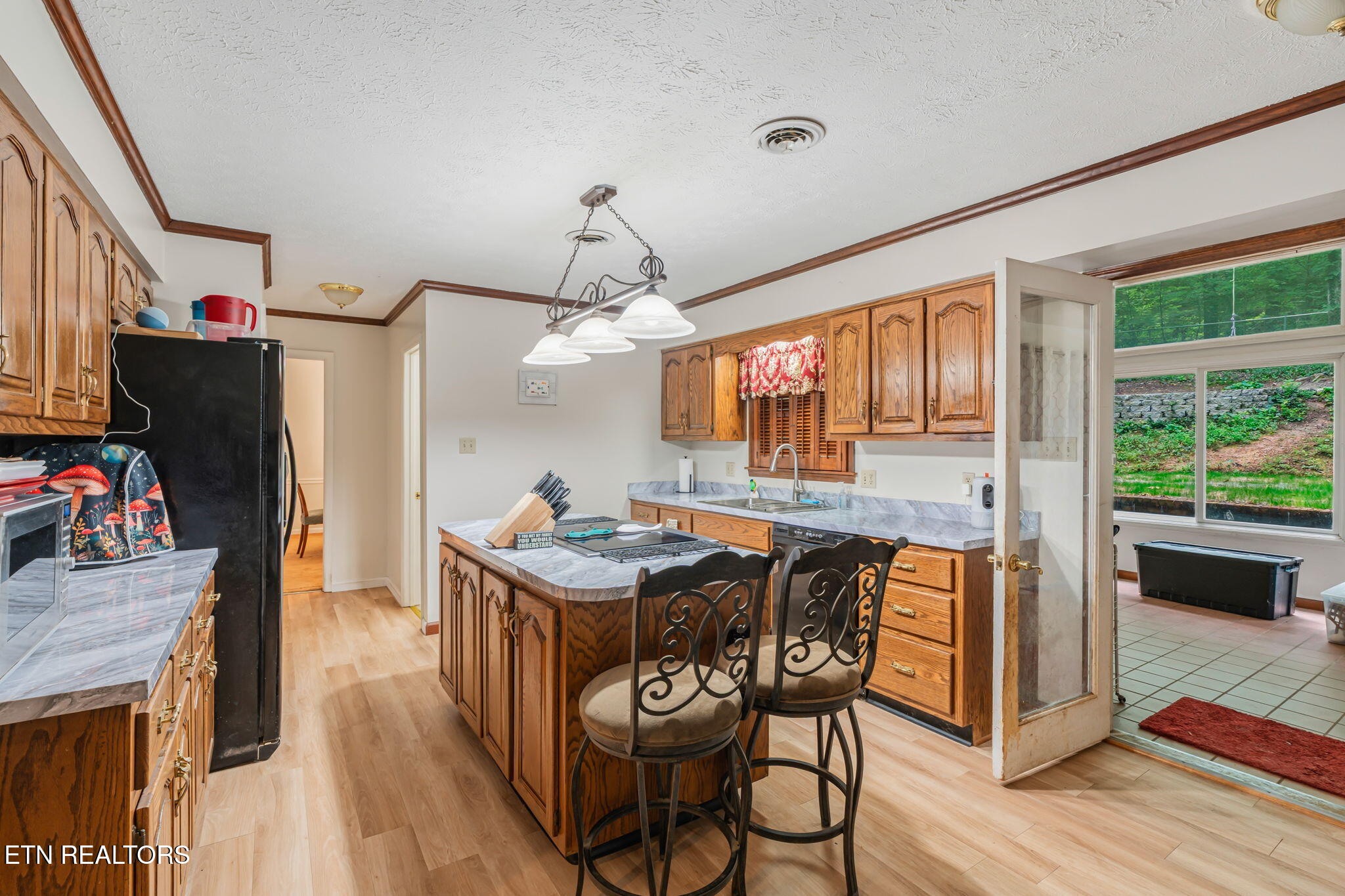 1130 W Outer Drive Oak Ridge TN 37830