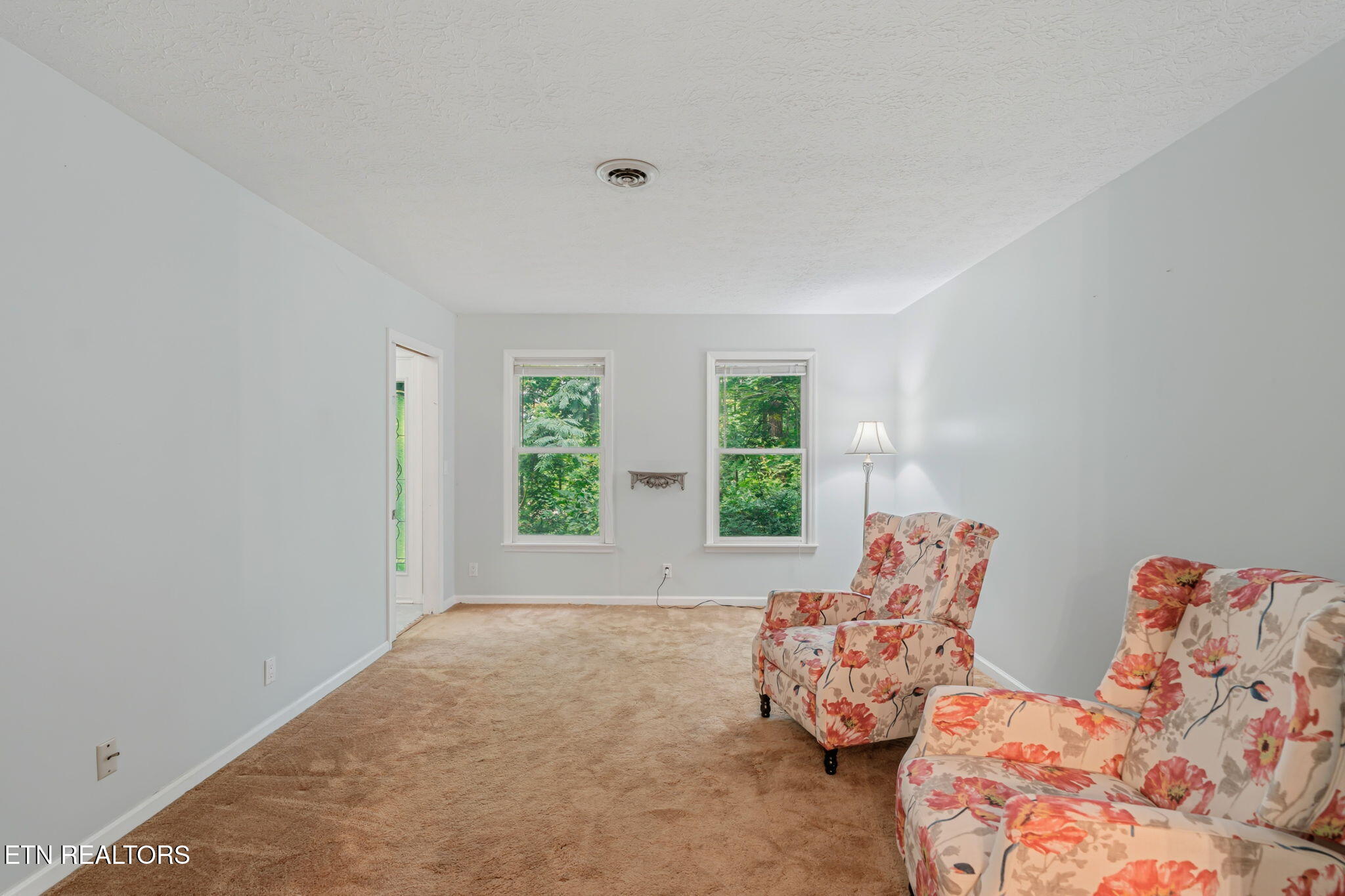 1130 W Outer Drive Oak Ridge TN 37830