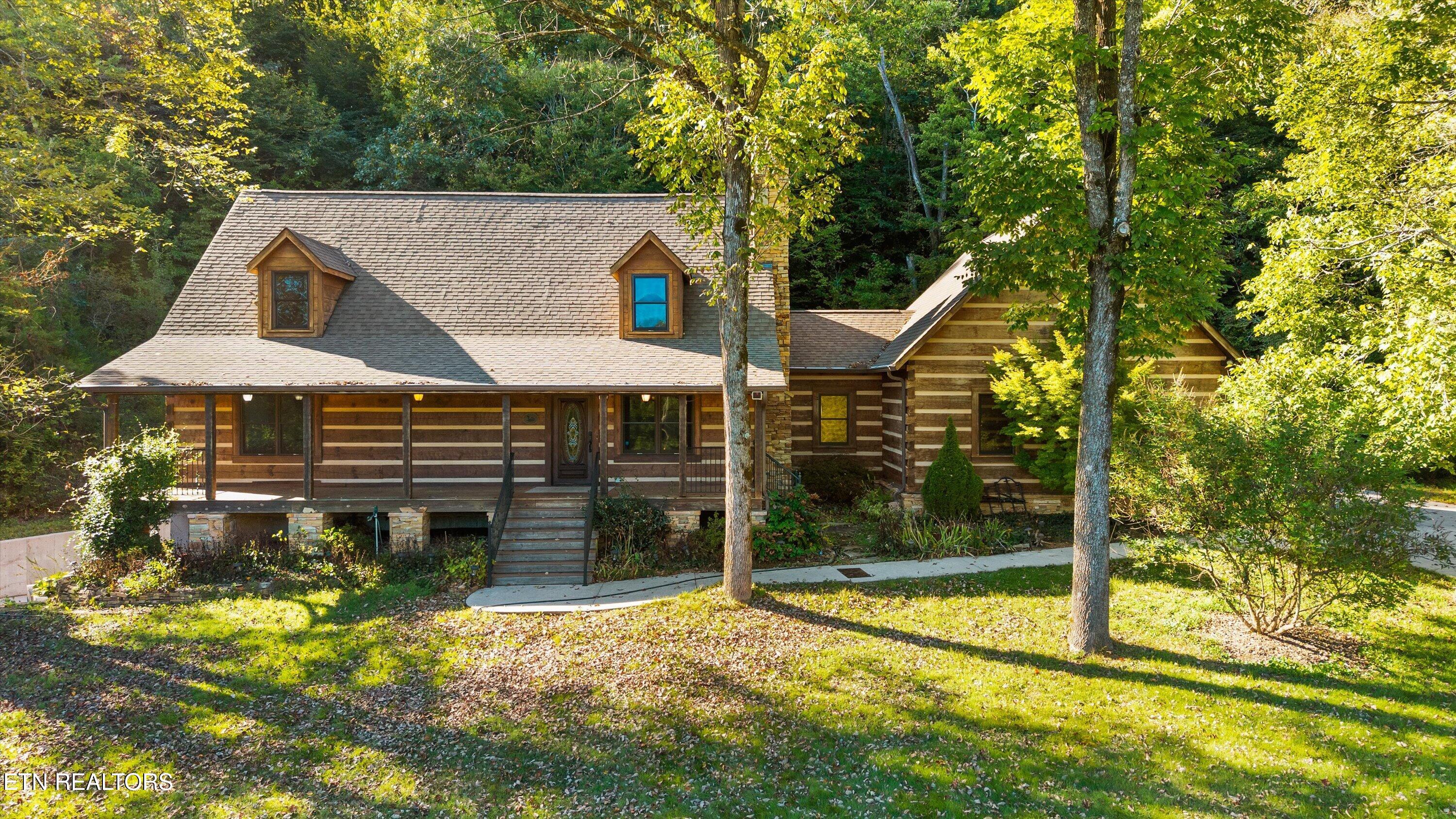 144 Center Valley Road Clinton TN 37716