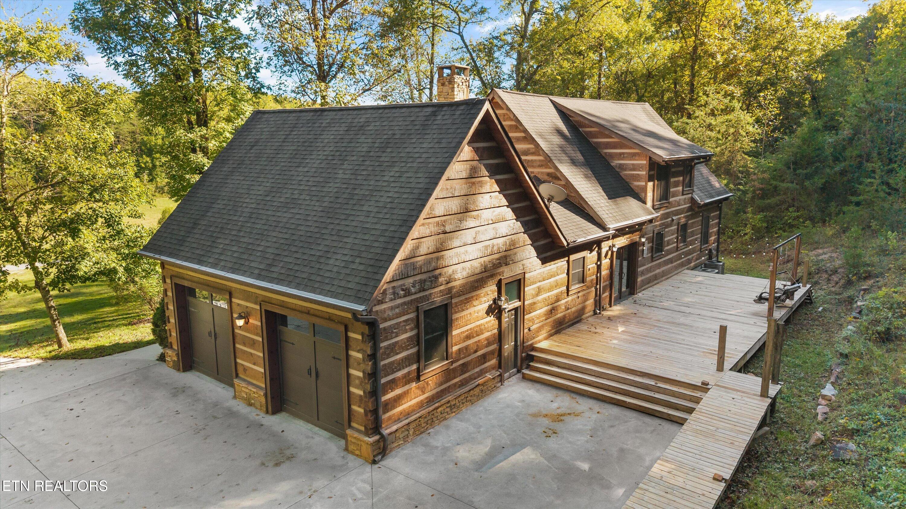 144 Center Valley Road Clinton TN 37716