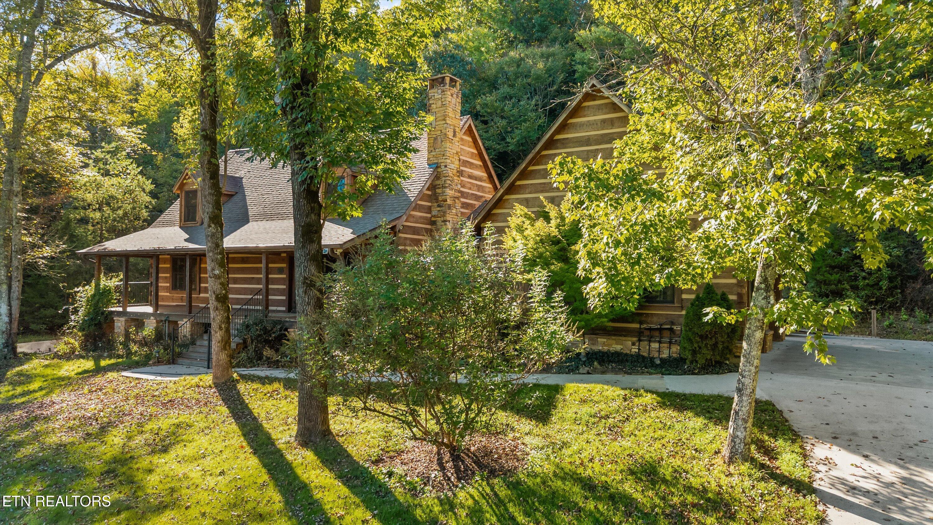 144 Center Valley Road Clinton TN 37716