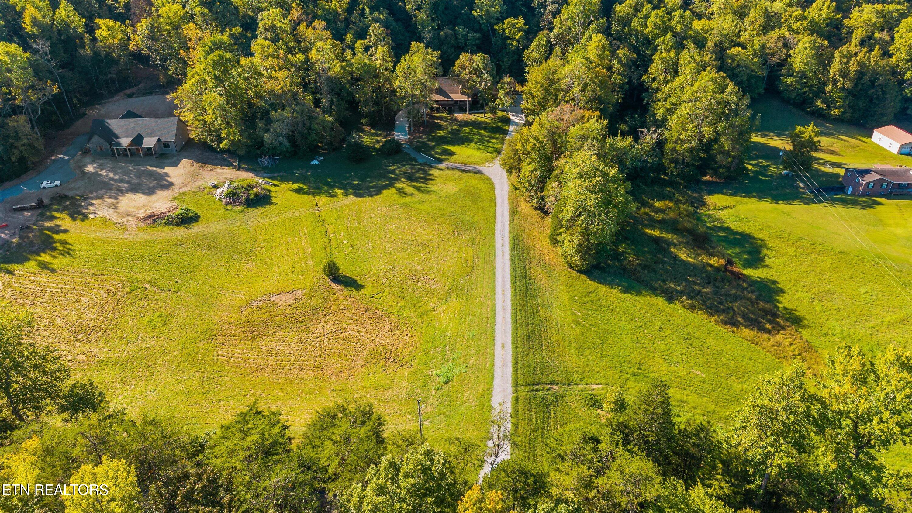 144 Center Valley Road Clinton TN 37716