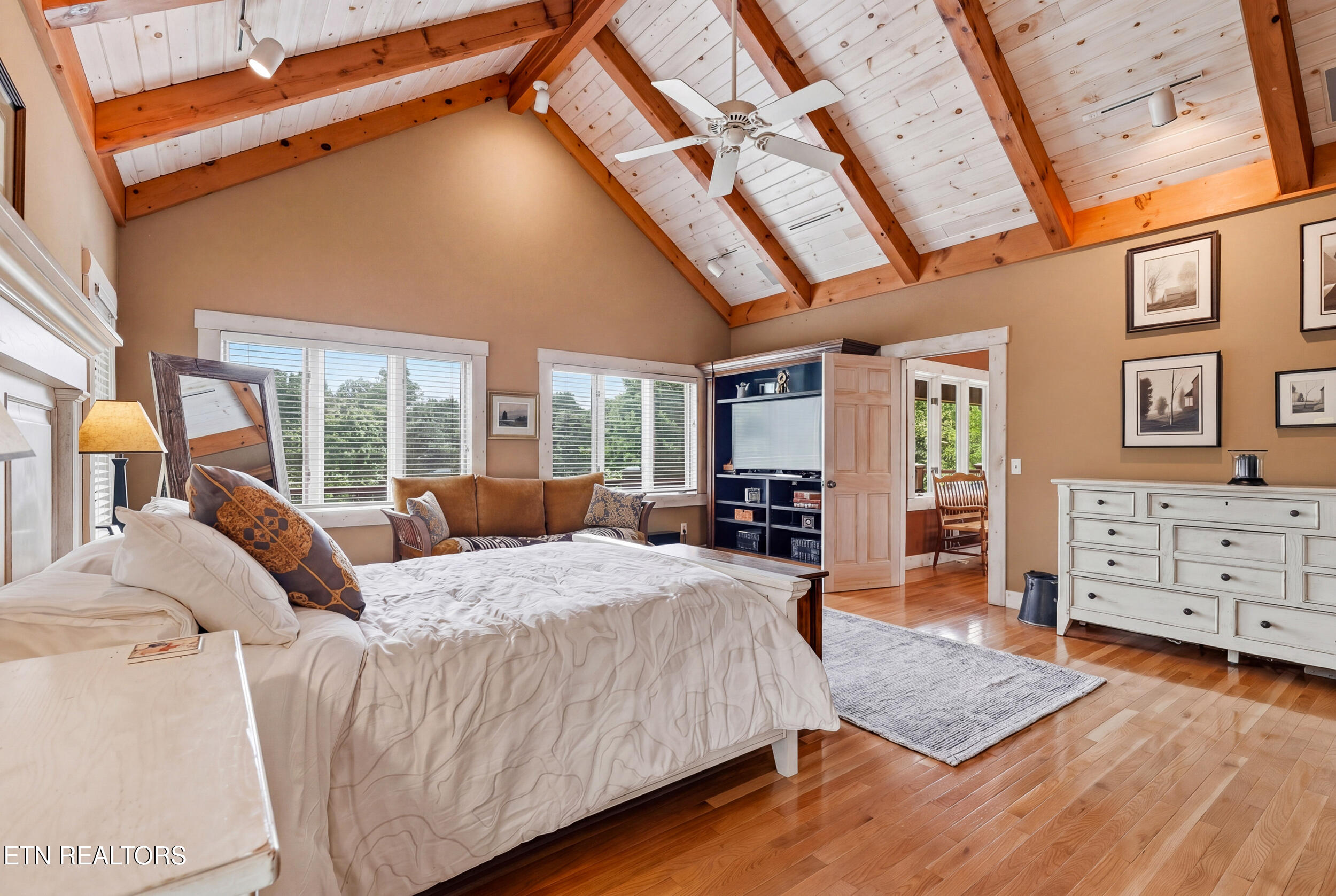 1309 &1319 Licklog Hollow Road Sevierville TN 37876