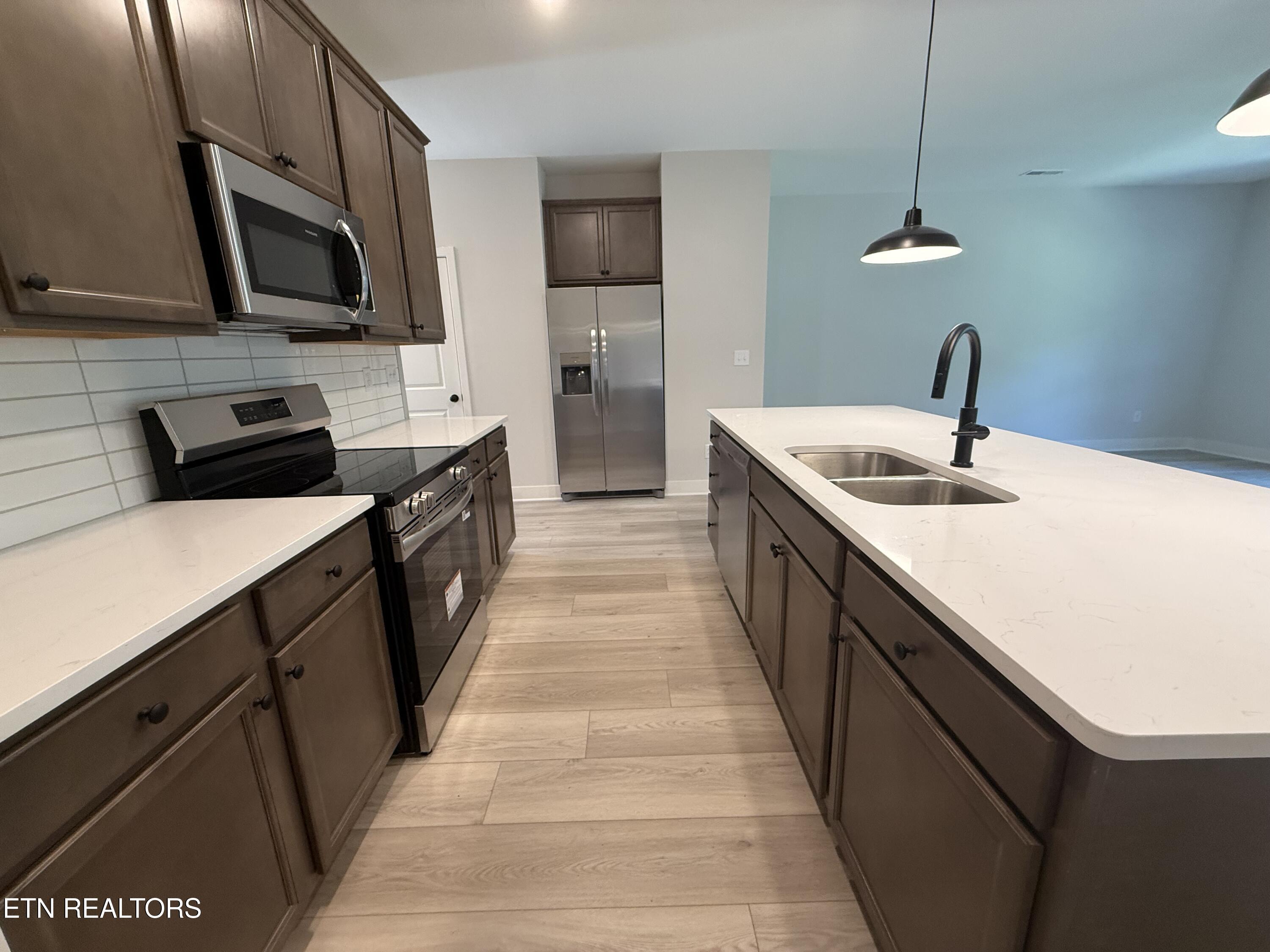 8932 Keenberg Lane Knoxville TN 37931