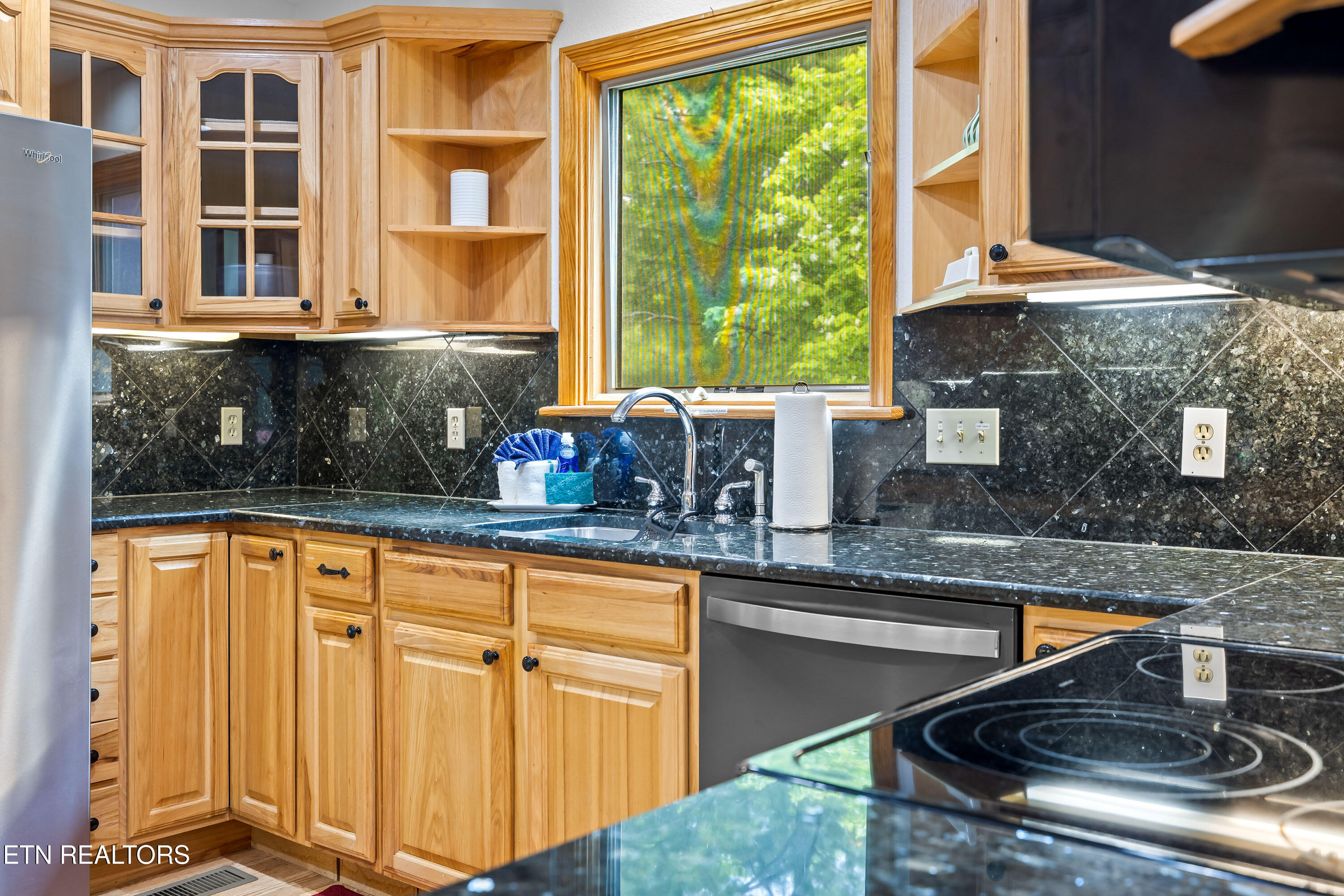 229 Cobblestone Way Townsend TN 37882